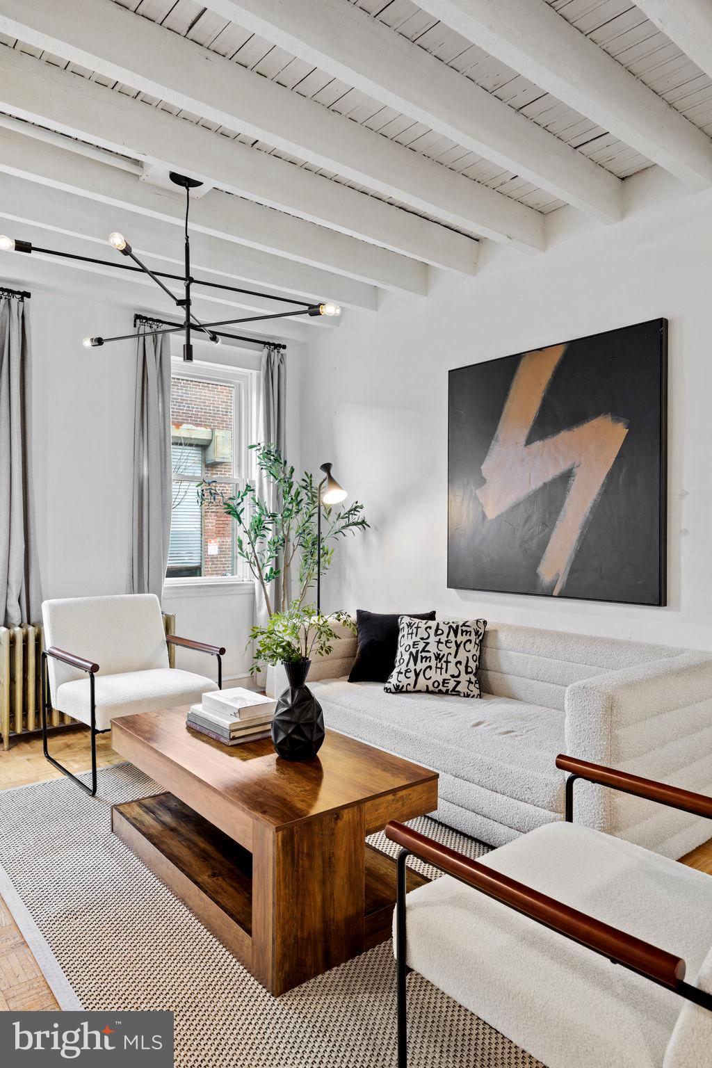 PORT RICHMOND - Residential