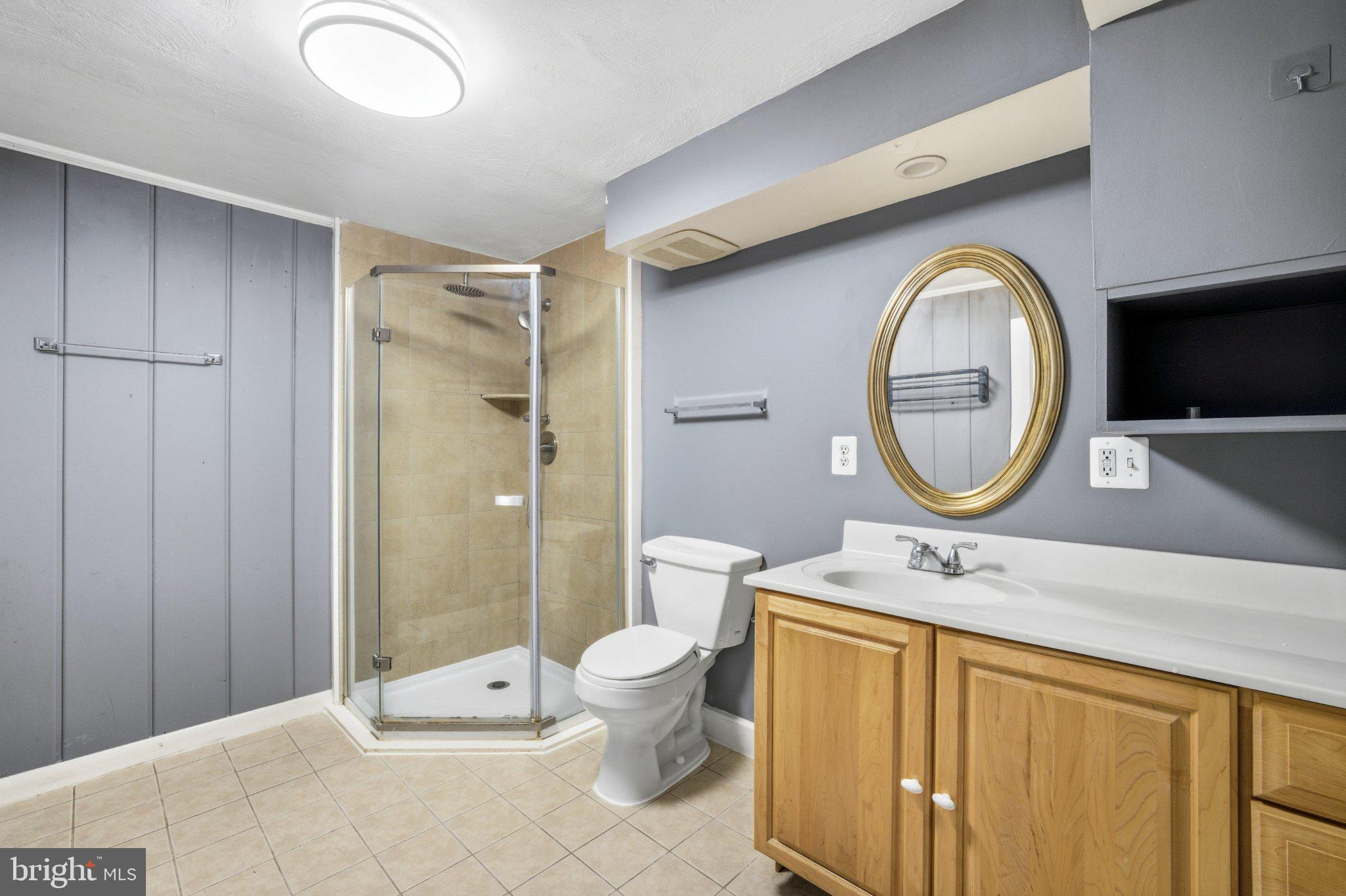 LYNFIELD - Residential