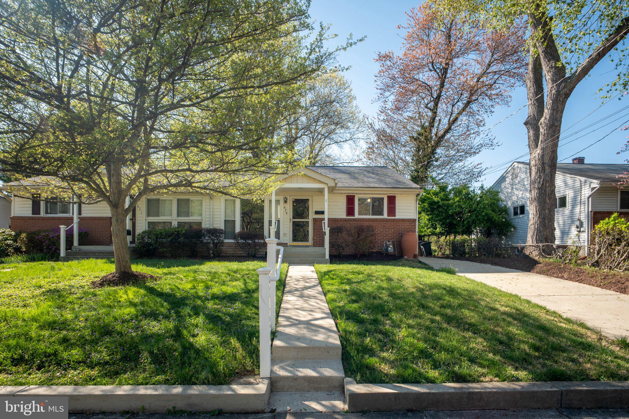LYNFIELD - Residential
