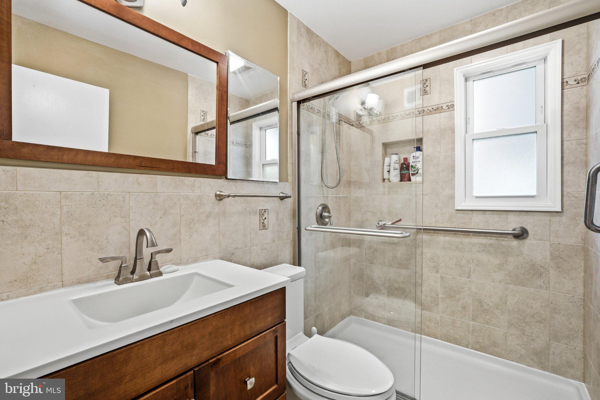 LYNFIELD - Residential