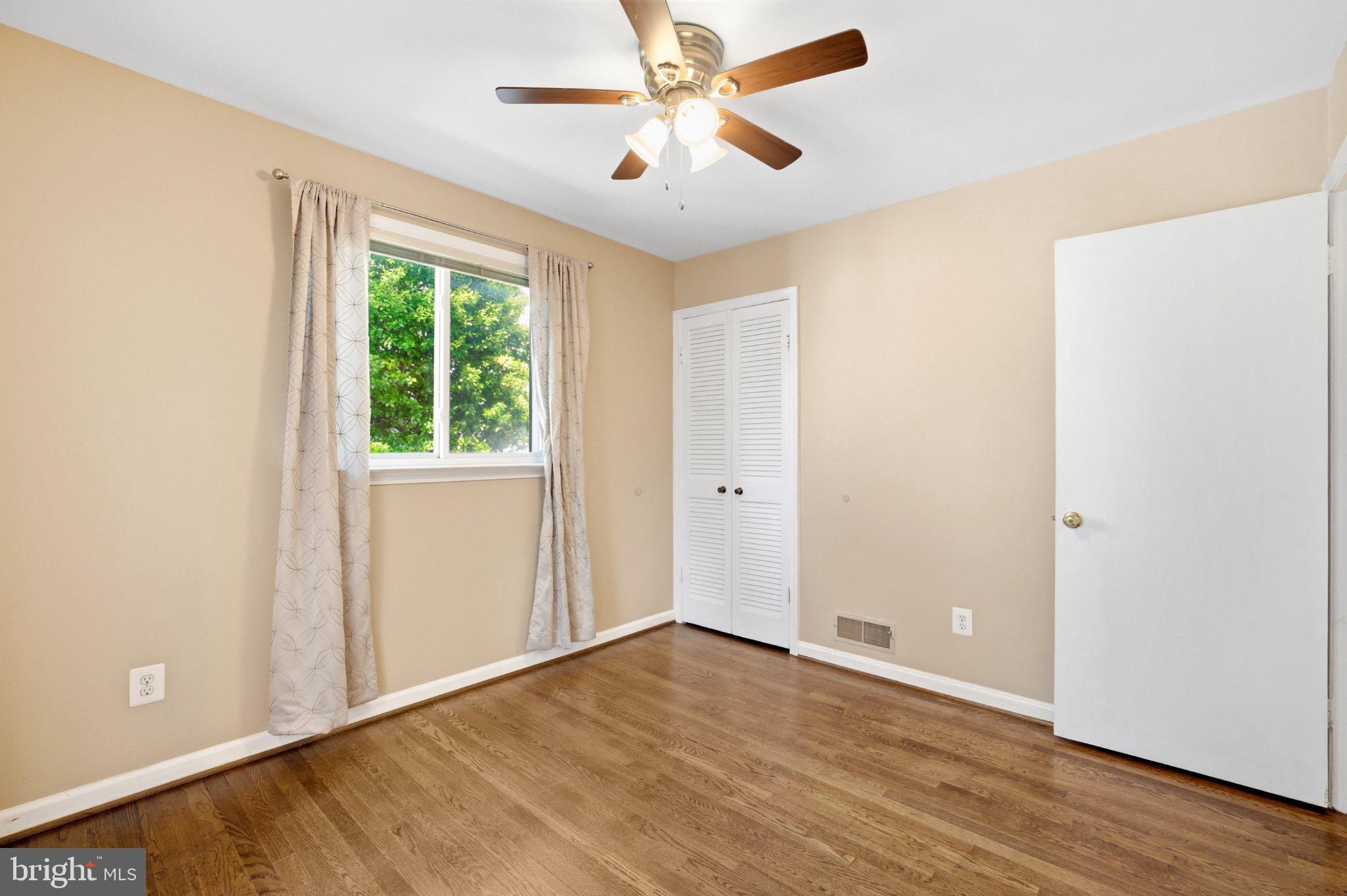 LYNFIELD - Residential