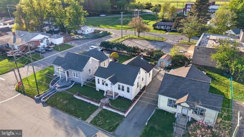 Homes For Sale - 615 W 13th St<br/> NEW CASTLE, DE 19720