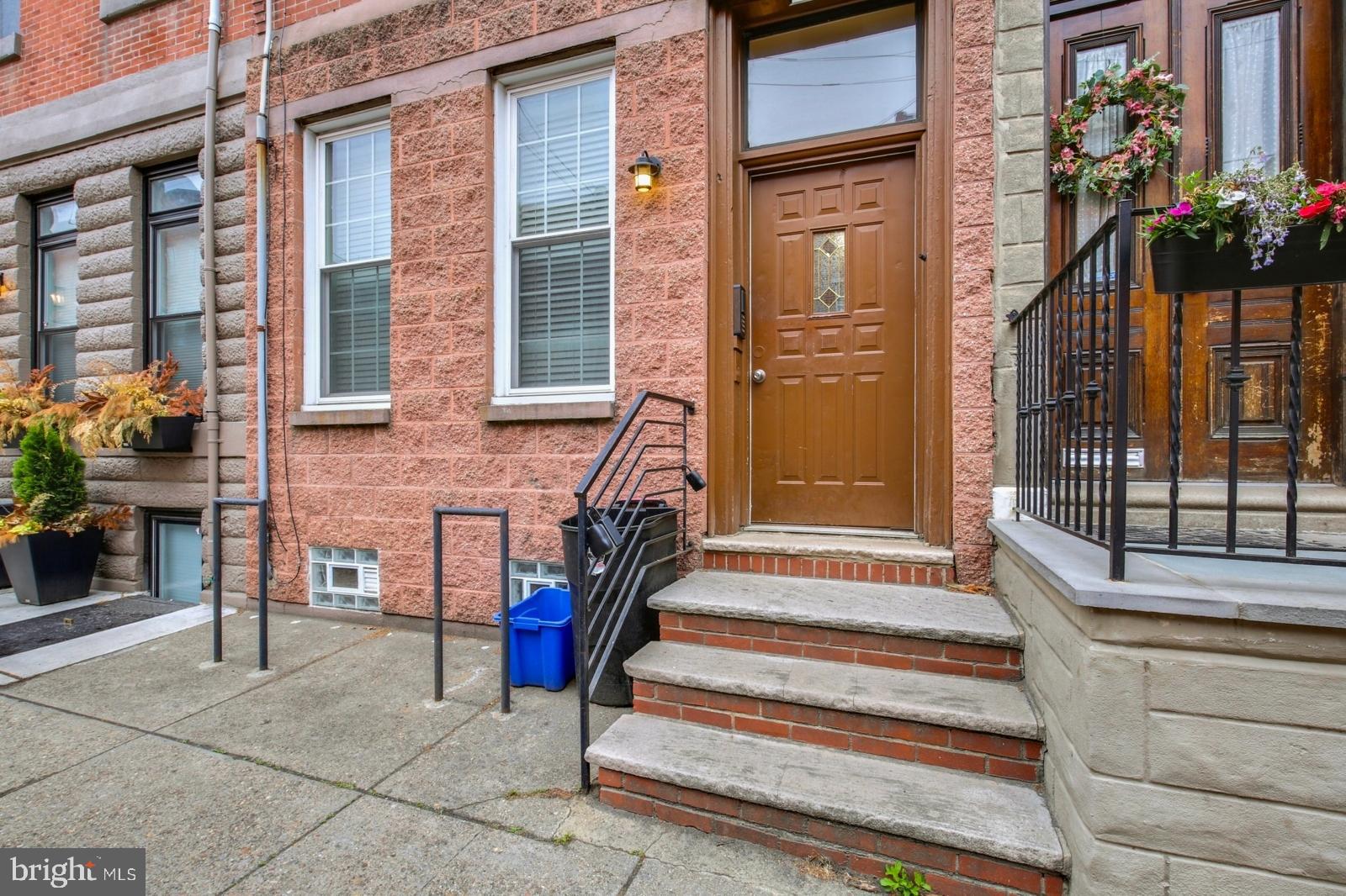 GRADUATE HOSPITAL - Residential Lease