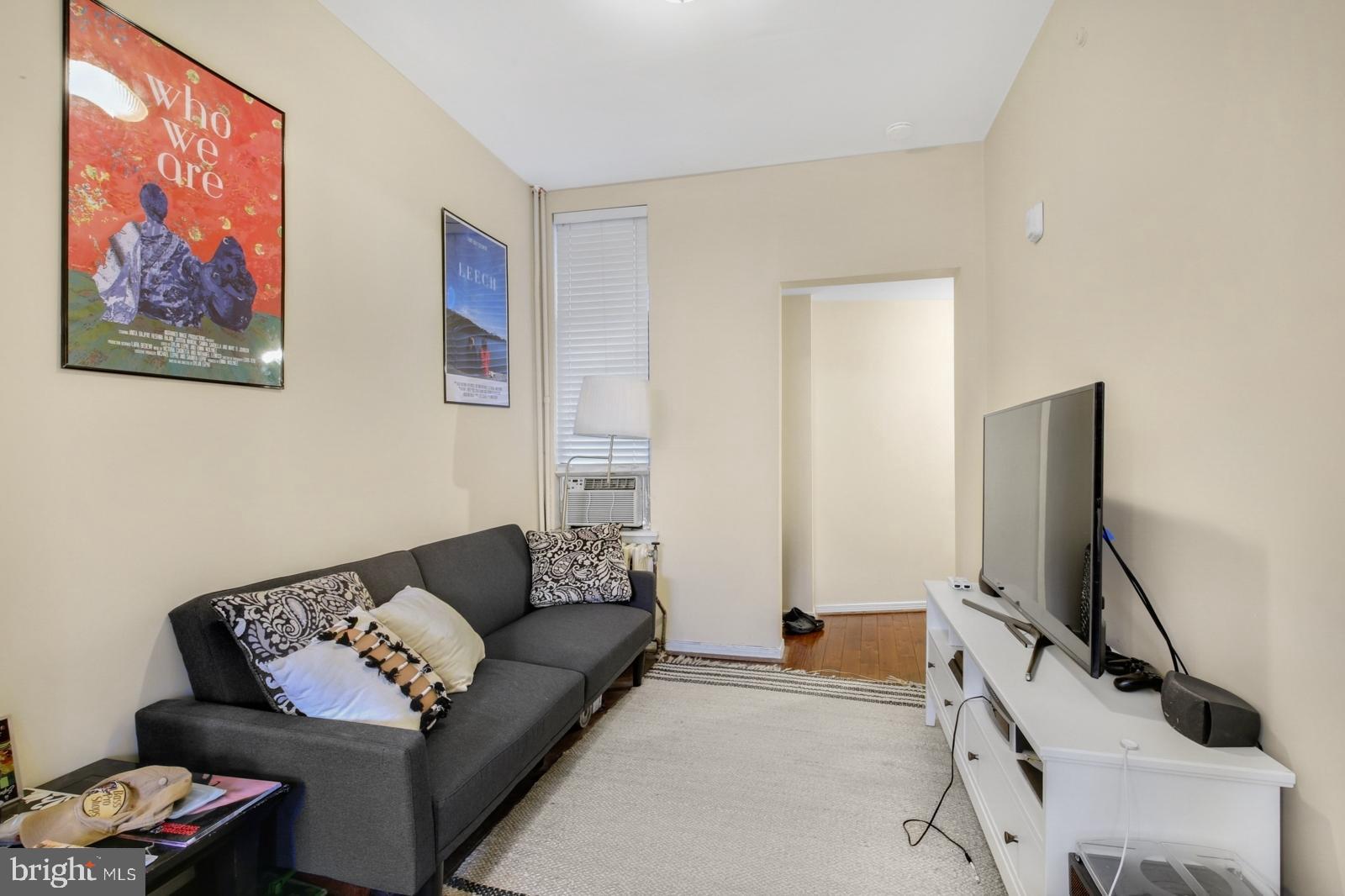 GRADUATE HOSPITAL - Residential Lease