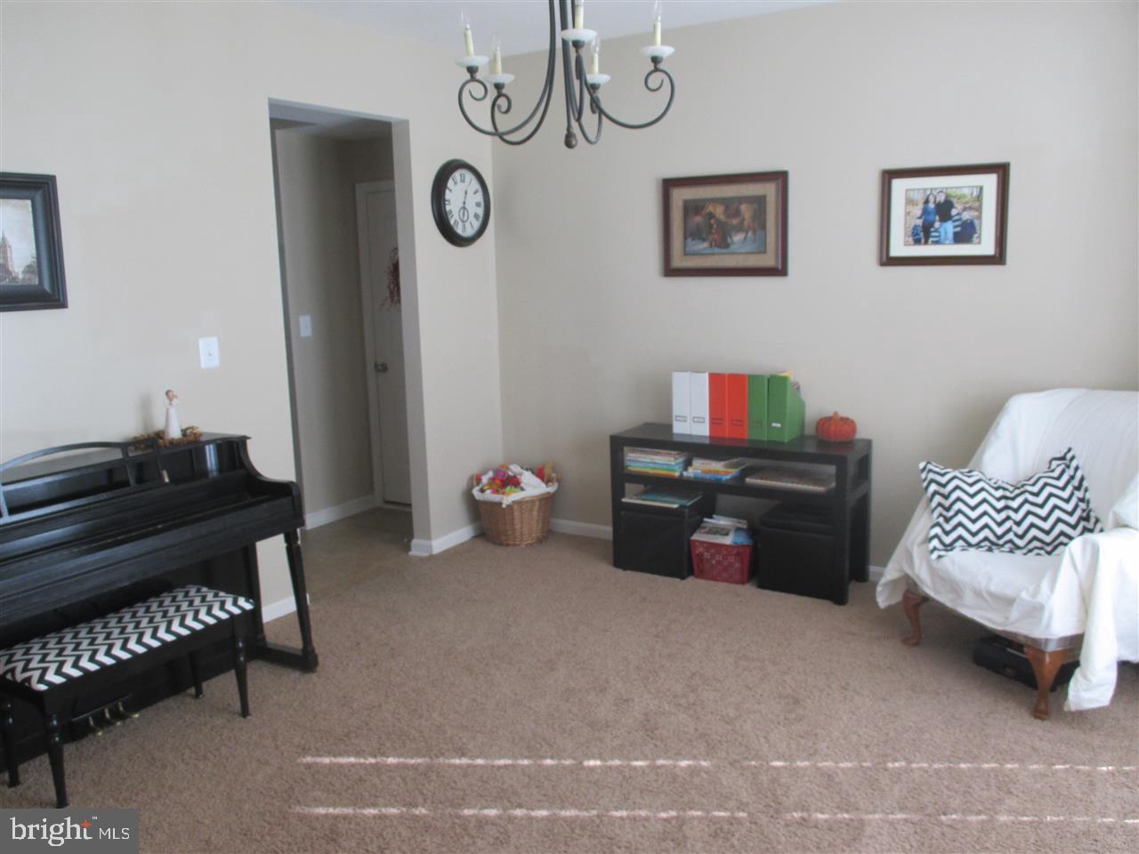 FARM LANE ESTATES - Residential