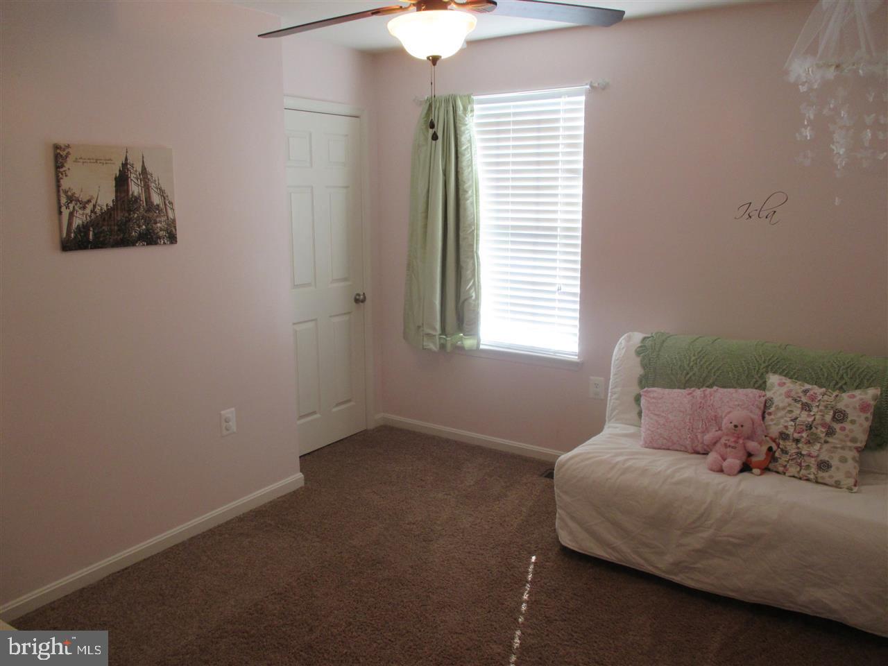 FARM LANE ESTATES - Residential