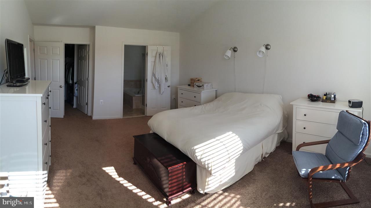 FARM LANE ESTATES - Residential