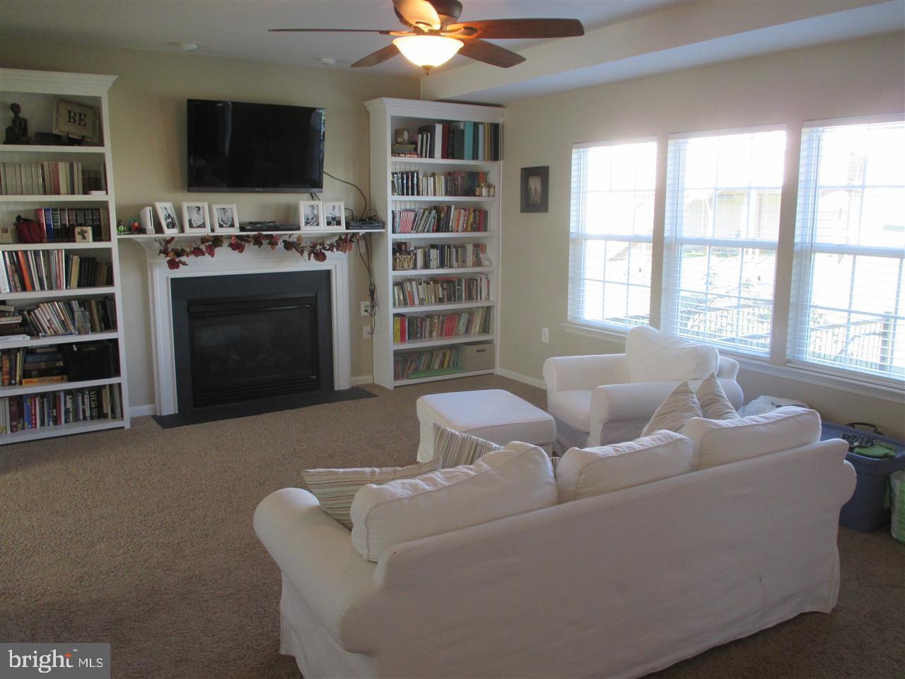 FARM LANE ESTATES - Residential