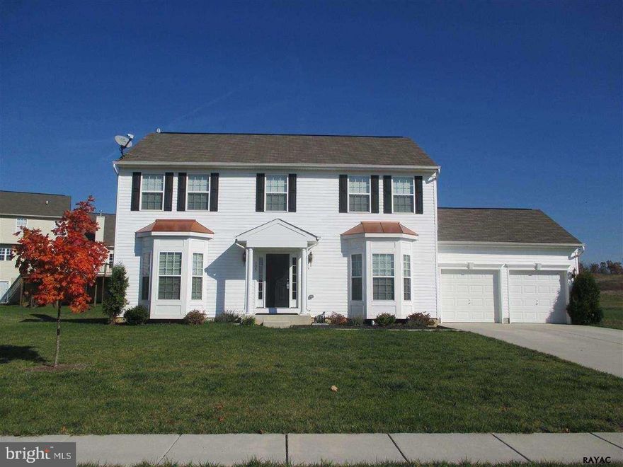 Newer home with great layout/location ready for a new owner!  Plenty of room for all Great wide open floor plan with higher ceilings and great natural light Home features a beautiful master suite with vaulted ceiling, walk-in closet, and large bath with tile/tub/separate shower Not to mention...the 2nd floor laundry 2 car garage and, a full walk-out basement!