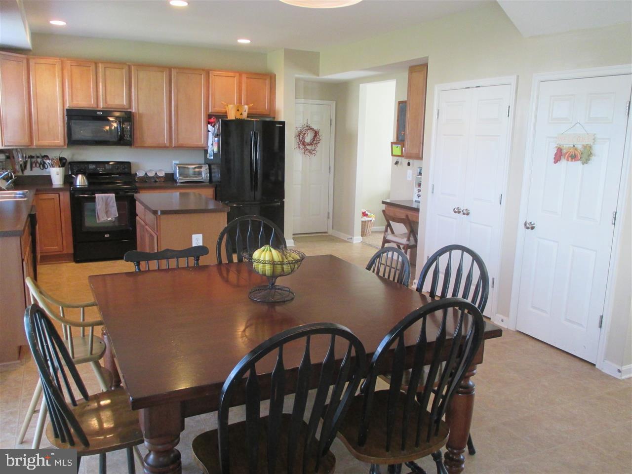 FARM LANE ESTATES - Residential