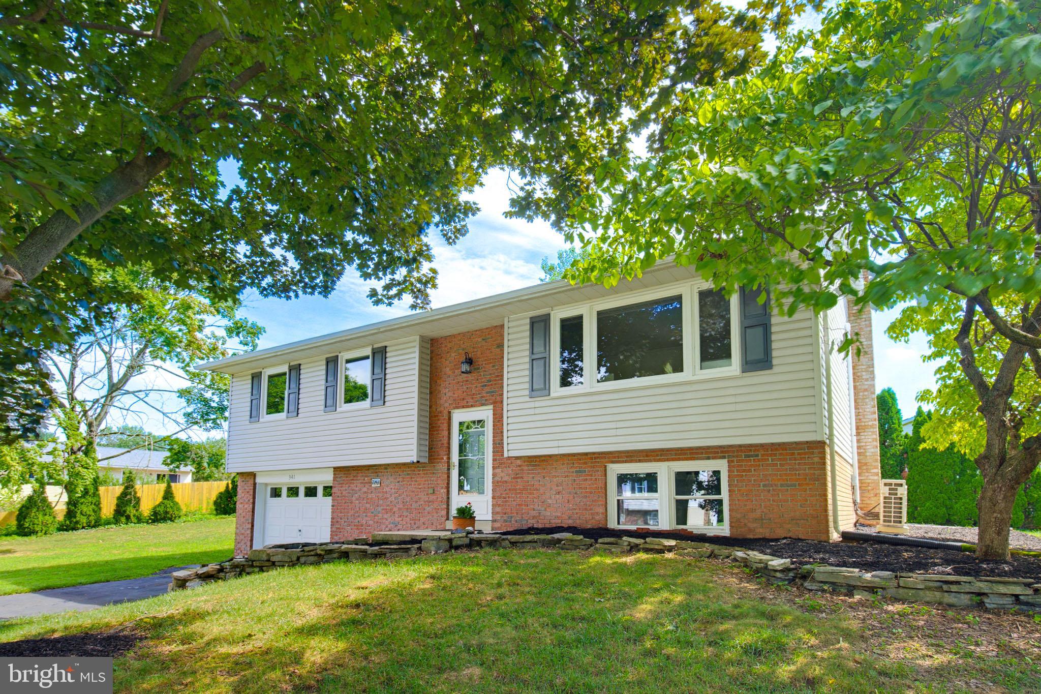 341 PRIMROSE LANE