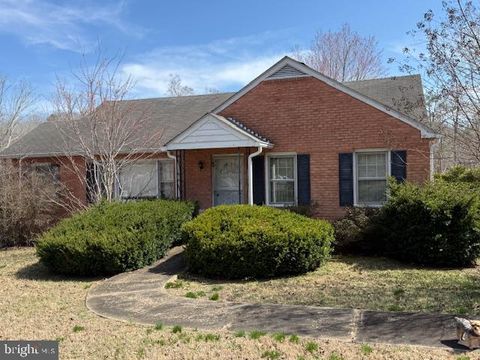 Homes For Sale - 12071 James Madison Parkway<br/> King George County, KING GEORGE, VA 22485