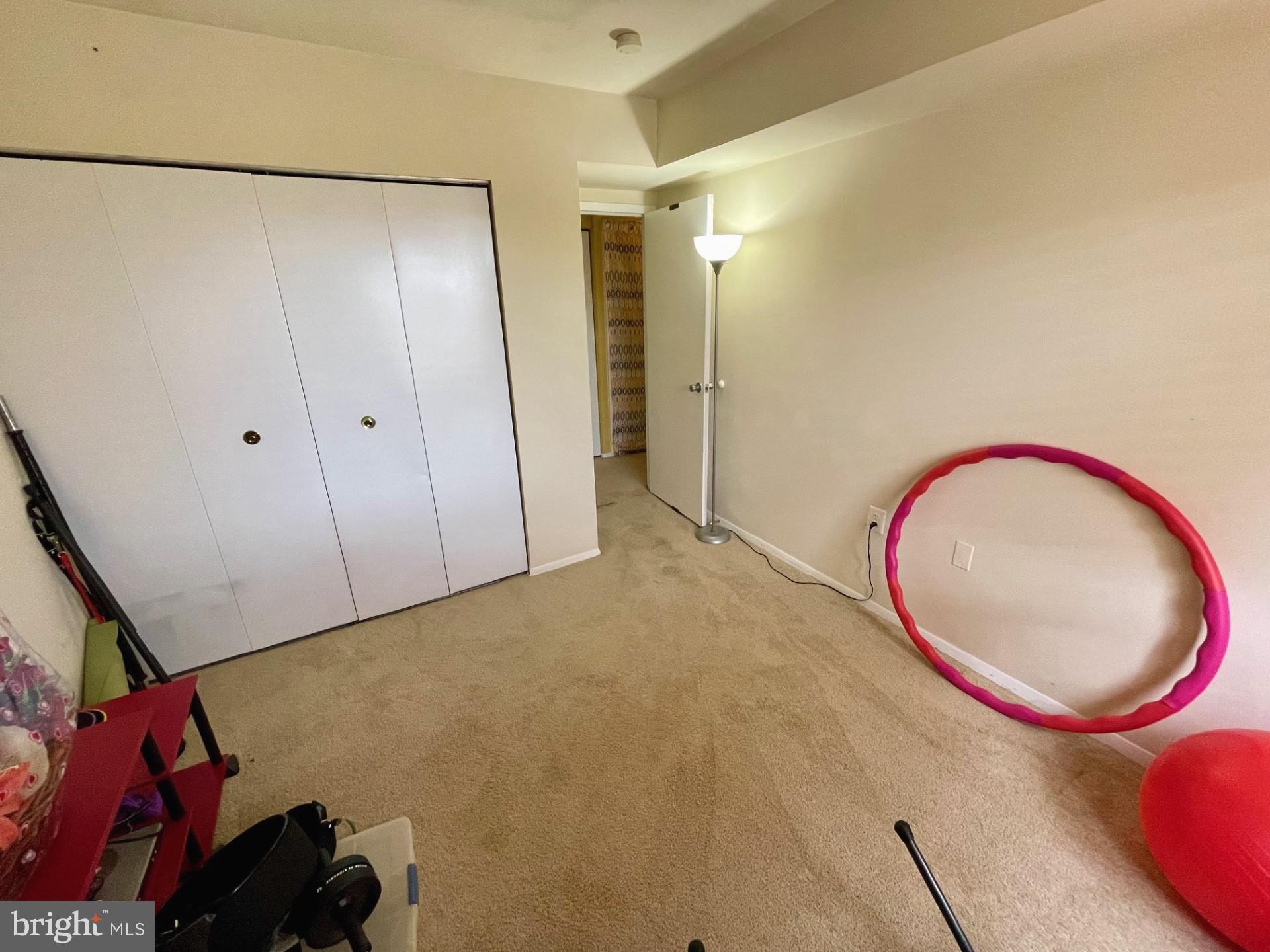 VILLA RIDGE CONDOMINIUM - Residential