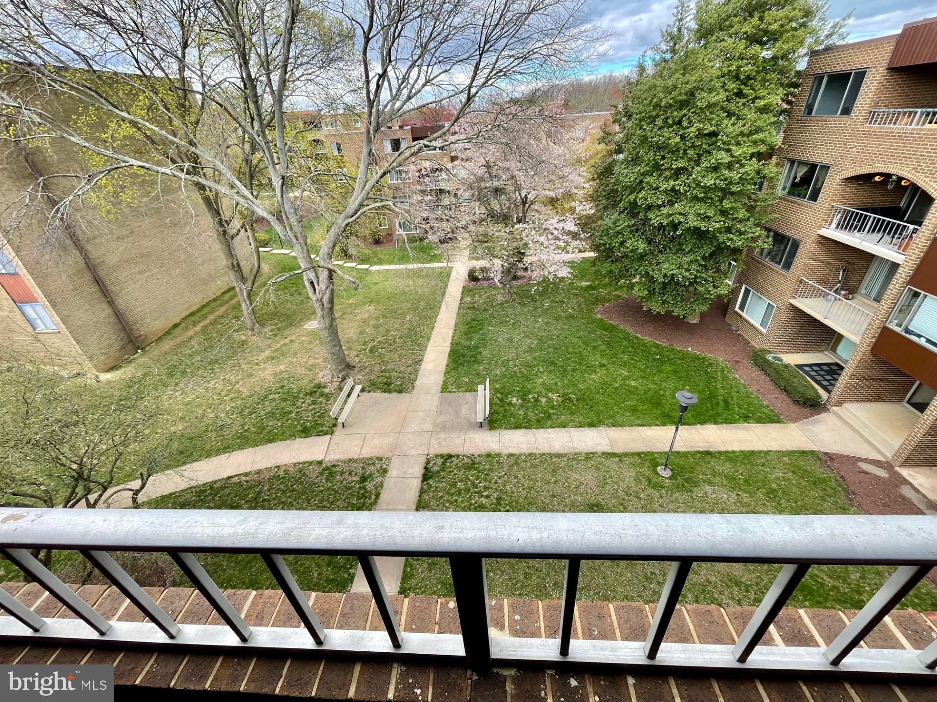 VILLA RIDGE CONDOMINIUM - Residential