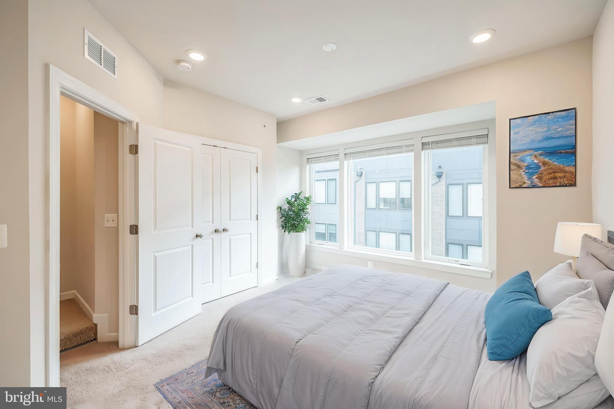 WESTSIDE AT SHADY GROVE - Residential