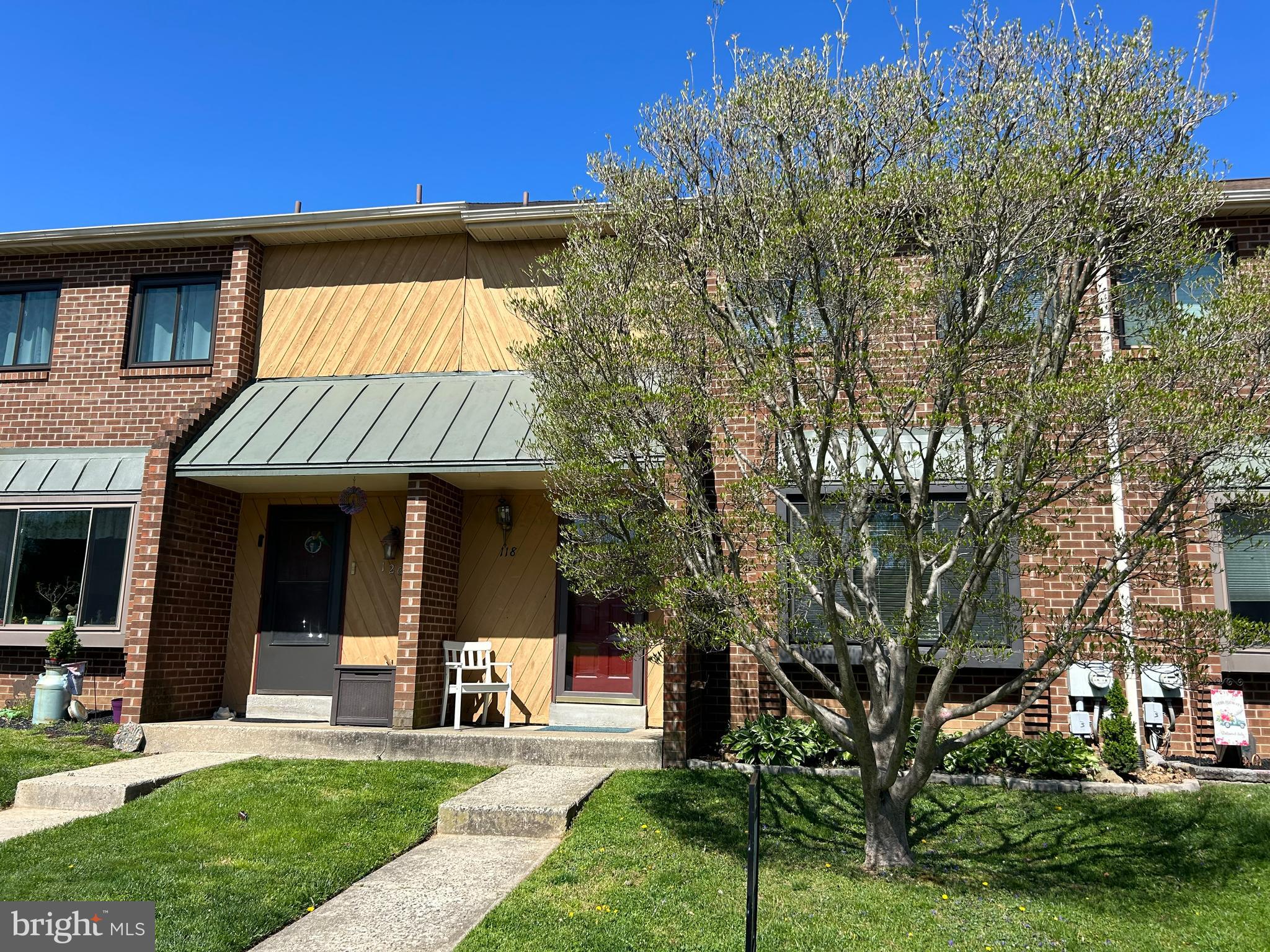 RHONDDA - Residential