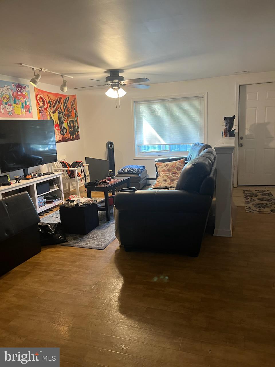 RHONDDA - Residential