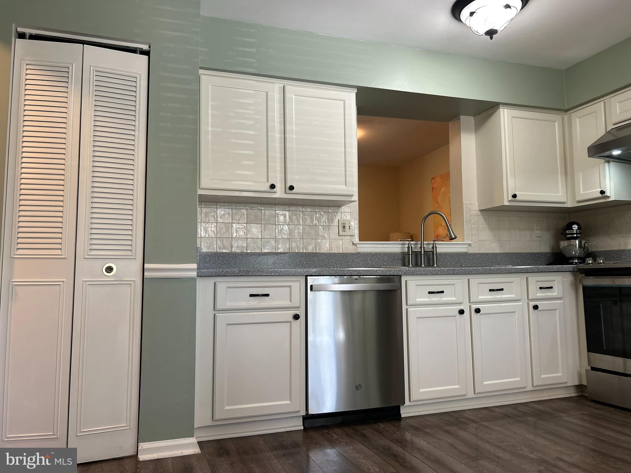 RHONDDA - Residential