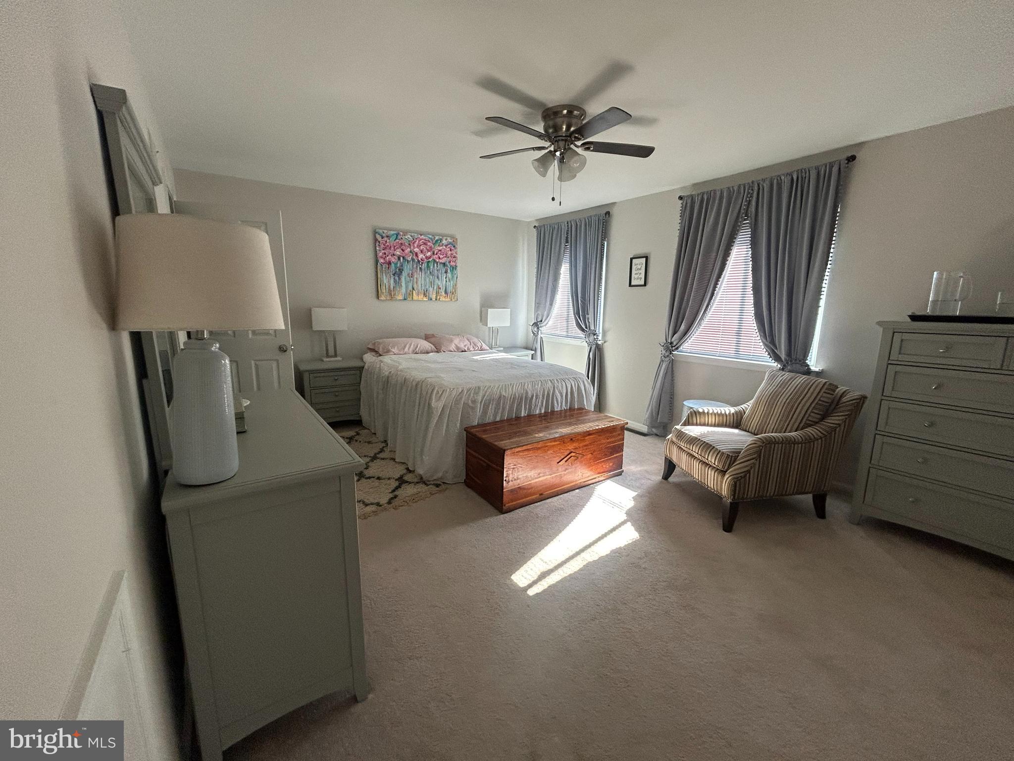 RHONDDA - Residential