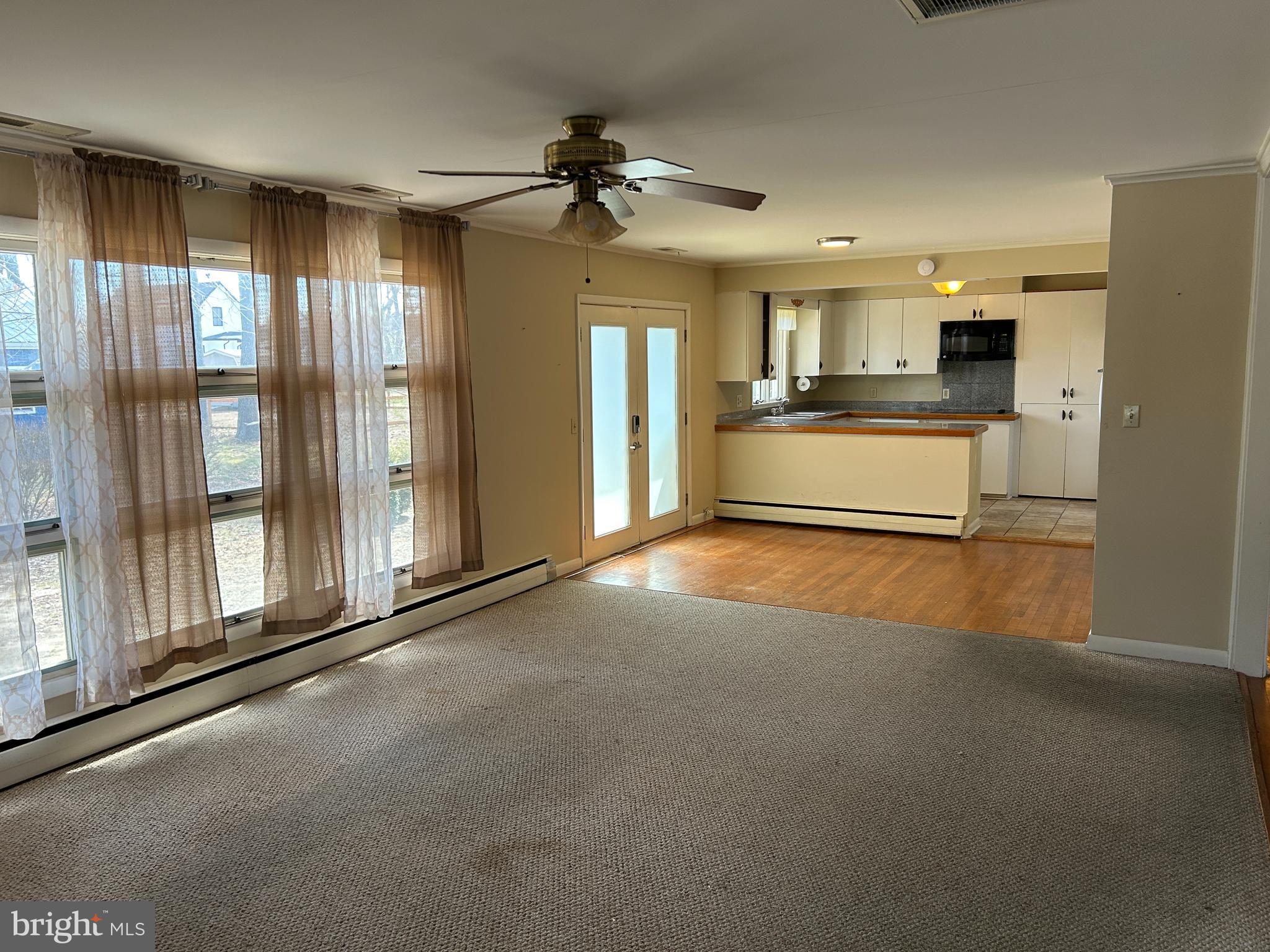 WOODLAND PARK - Residential