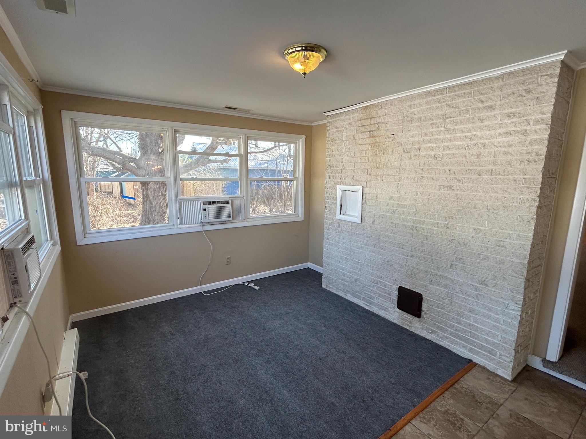 WOODLAND PARK - Residential