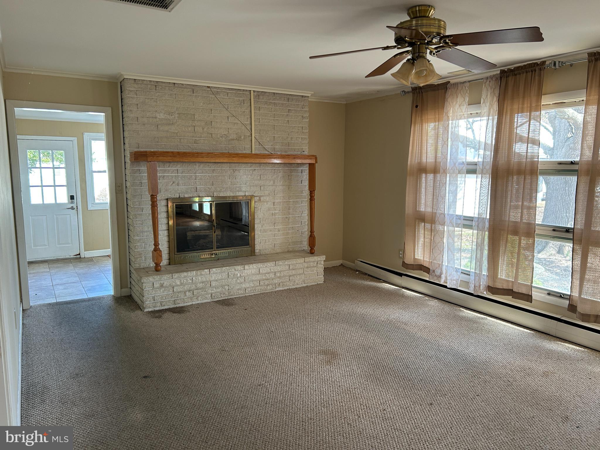 WOODLAND PARK - Residential