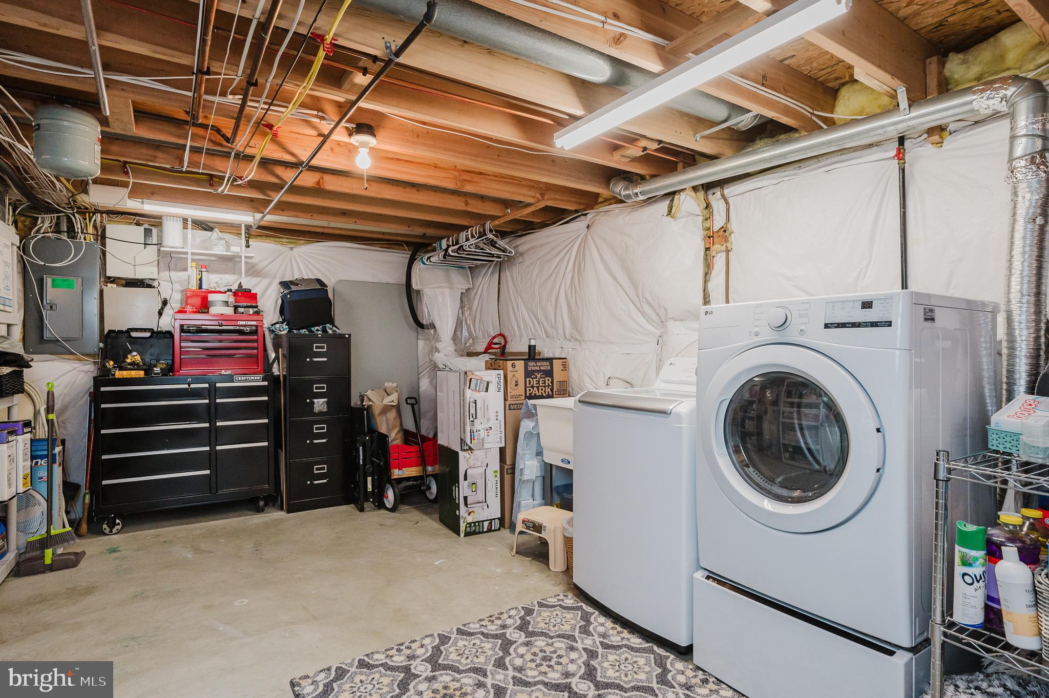 FOREST LAKES - Residential