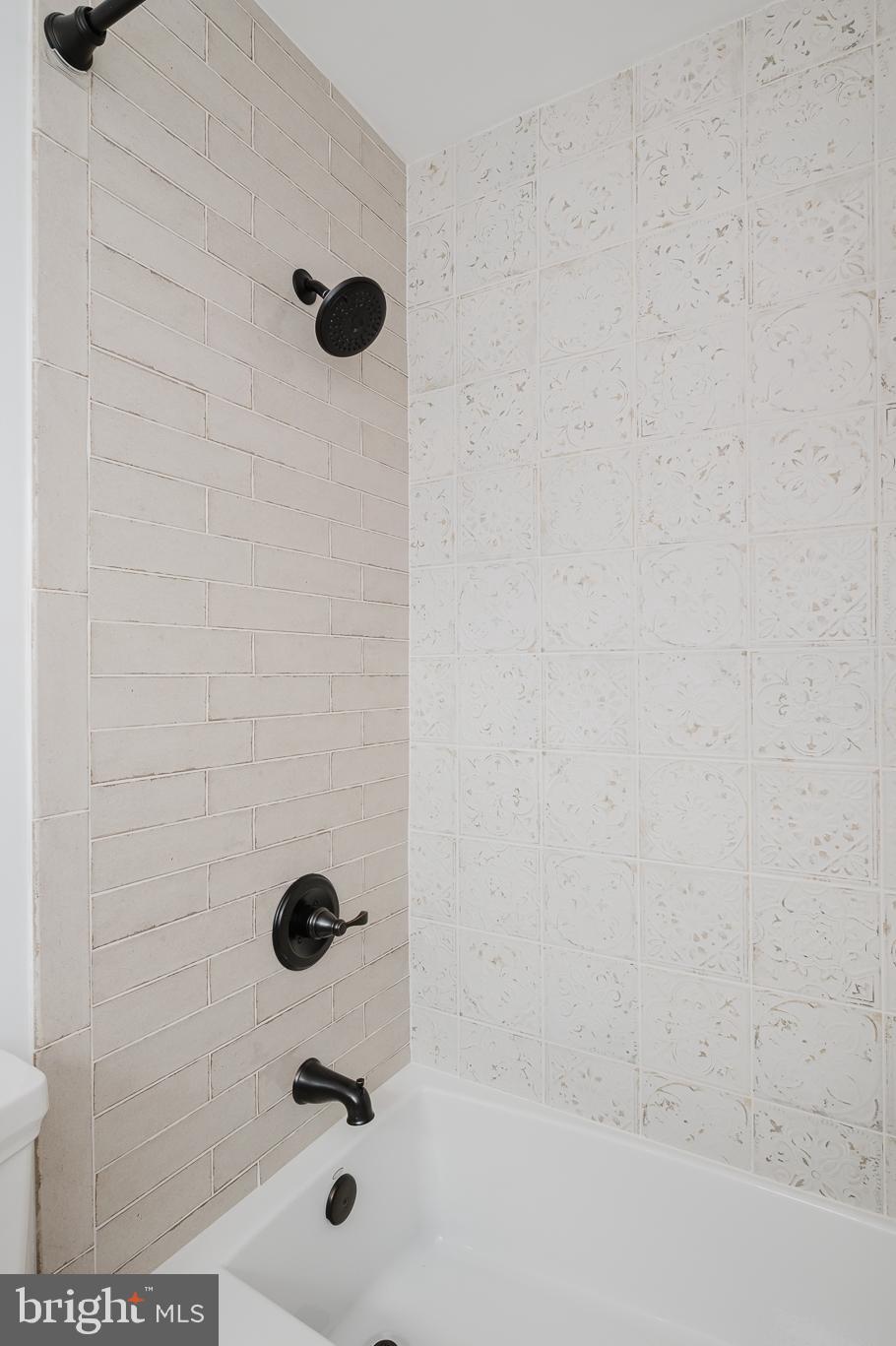 FOREST LAKES - Residential