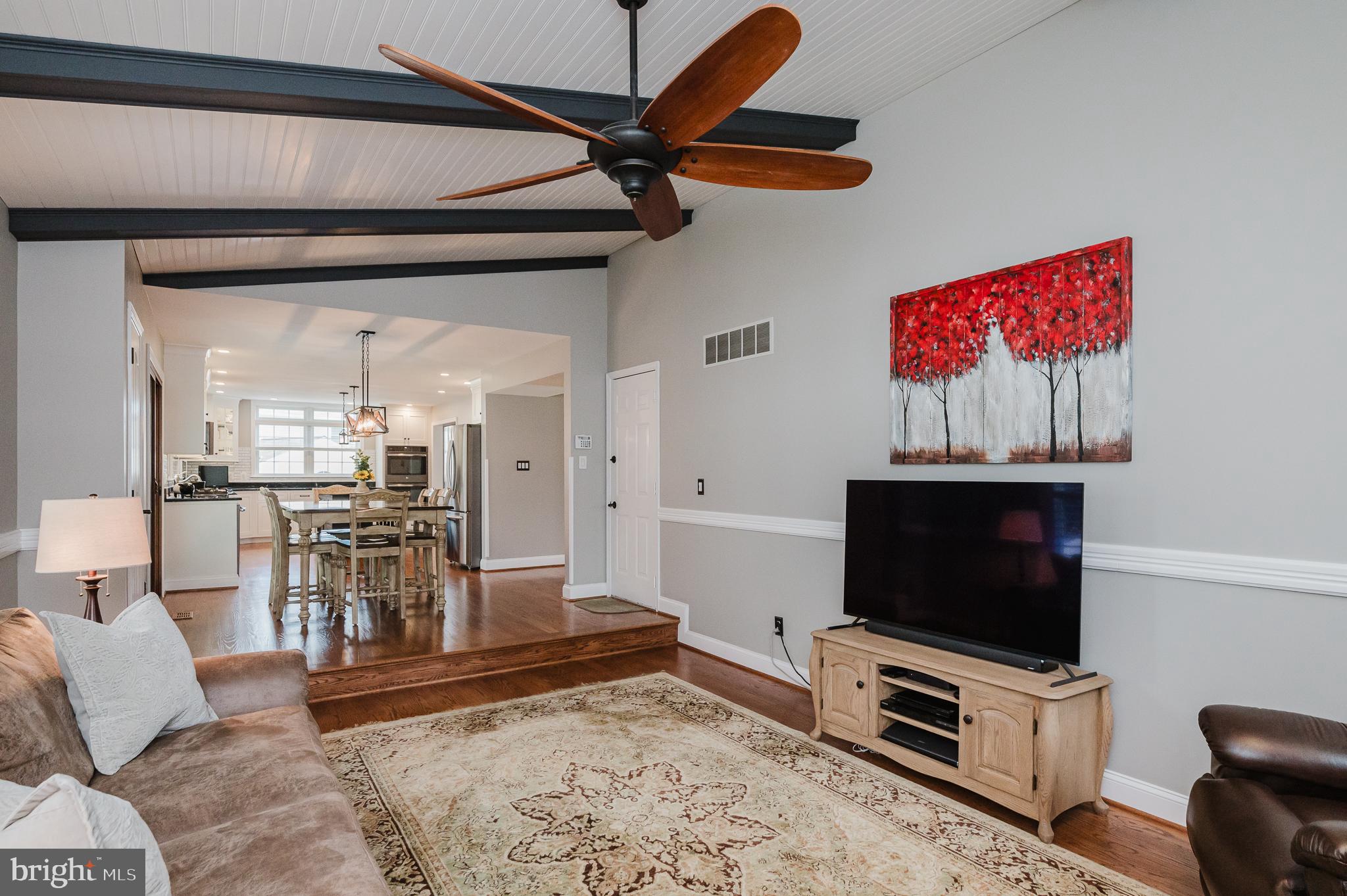 FOREST LAKES - Residential