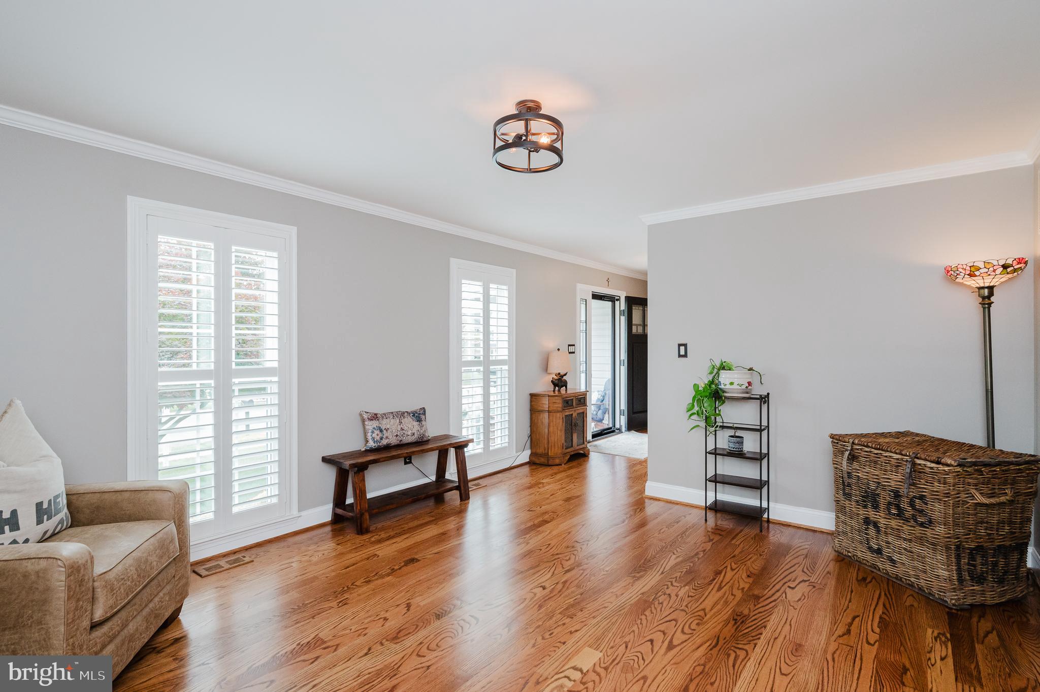 FOREST LAKES - Residential