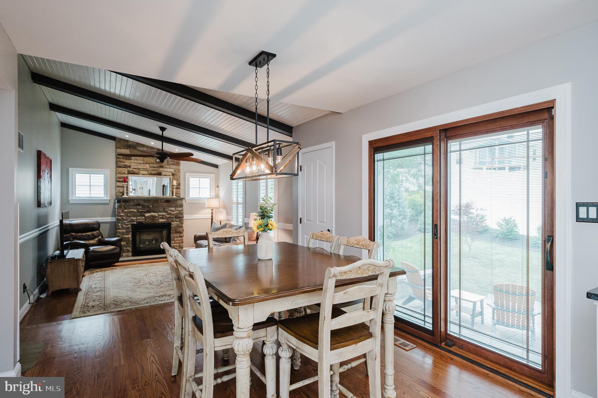 FOREST LAKES - Residential