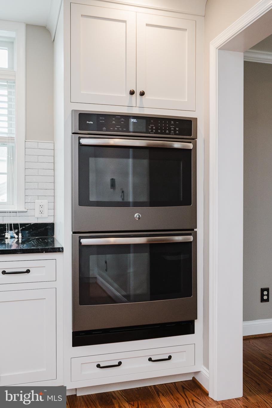 FOREST LAKES - Residential