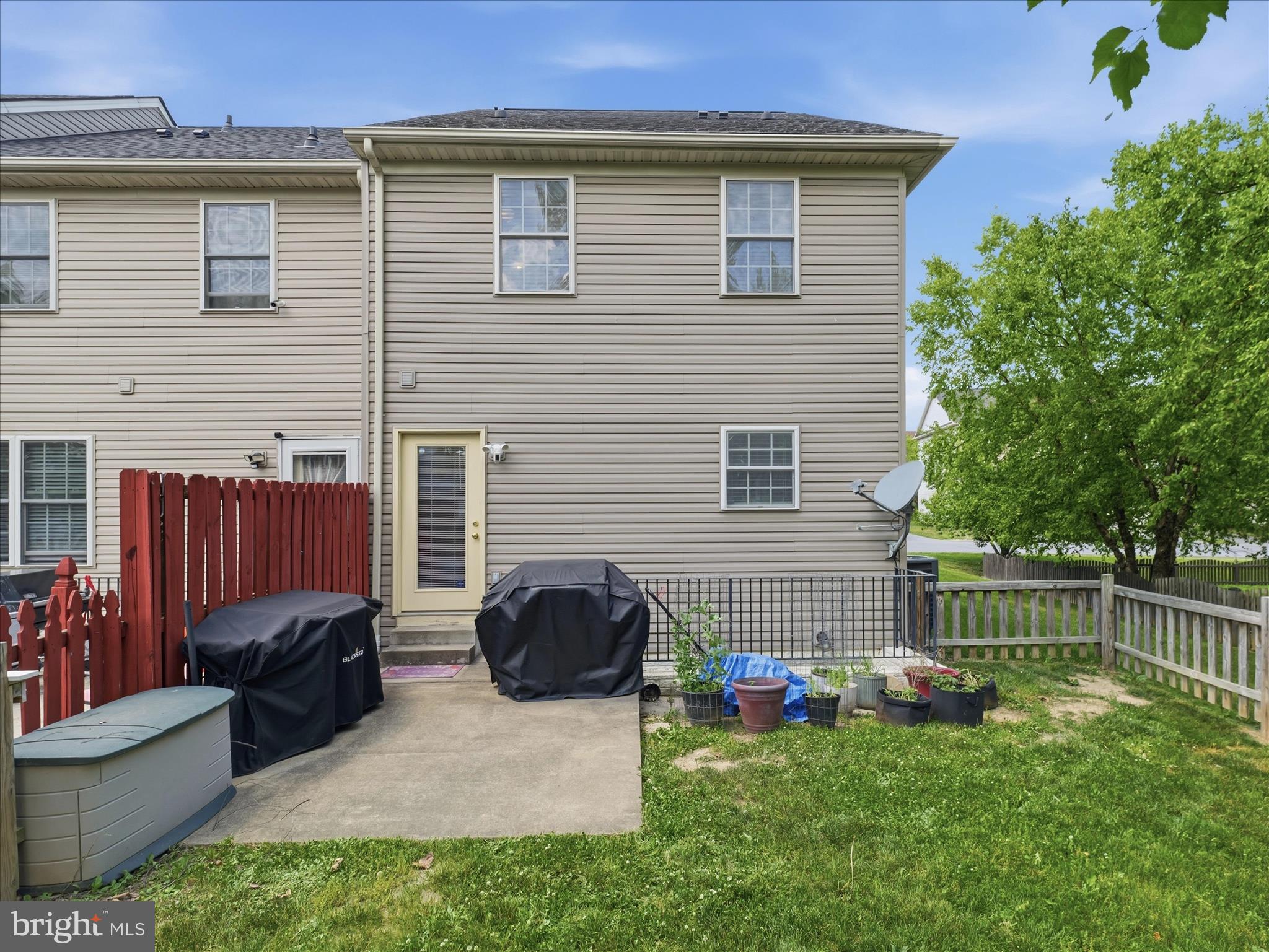 HAMMONDS MILL - Residential