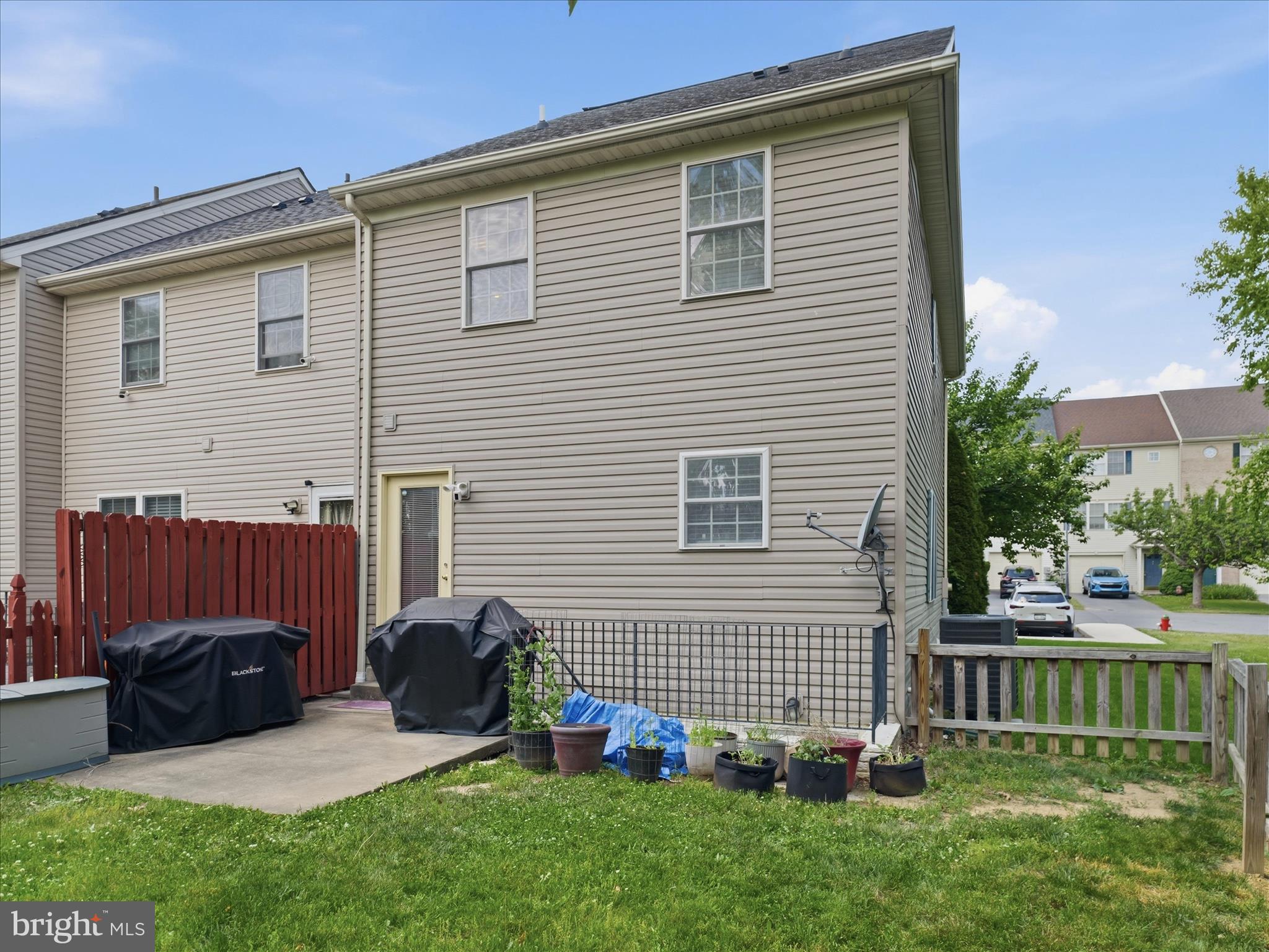HAMMONDS MILL - Residential
