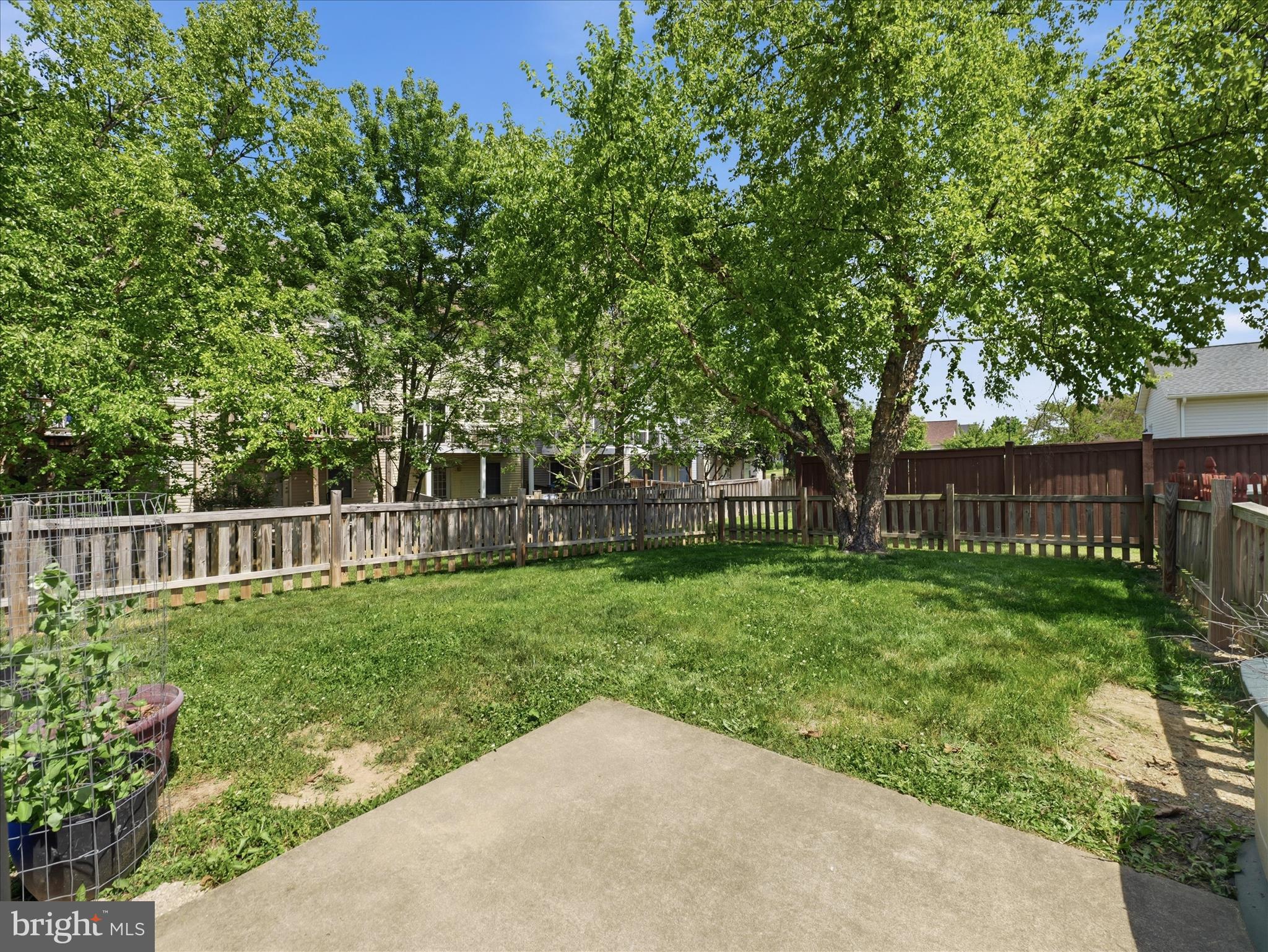 HAMMONDS MILL - Residential