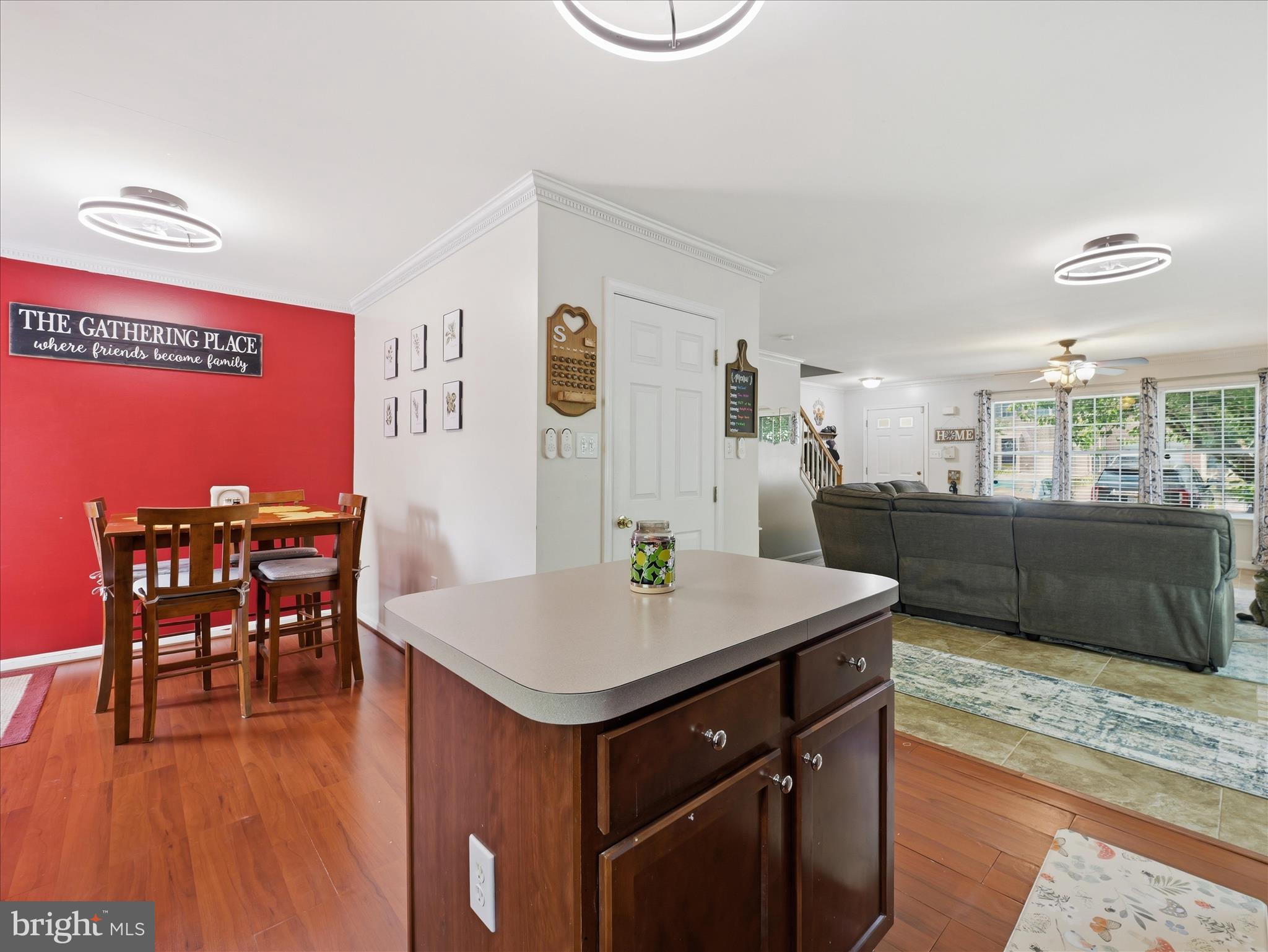 HAMMONDS MILL - Residential