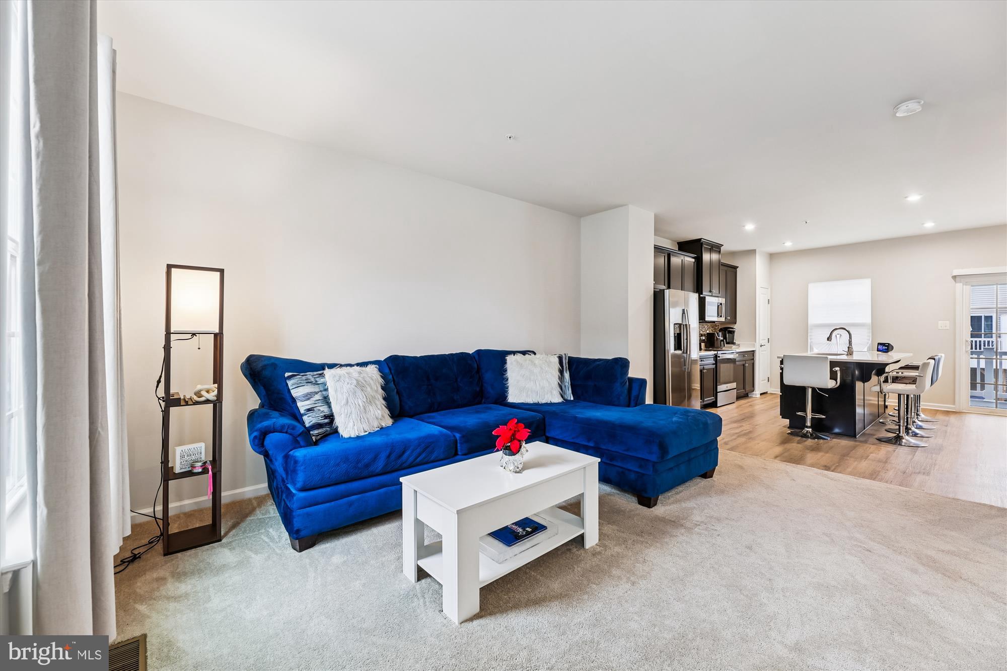 ANCHOR POINT - Residential