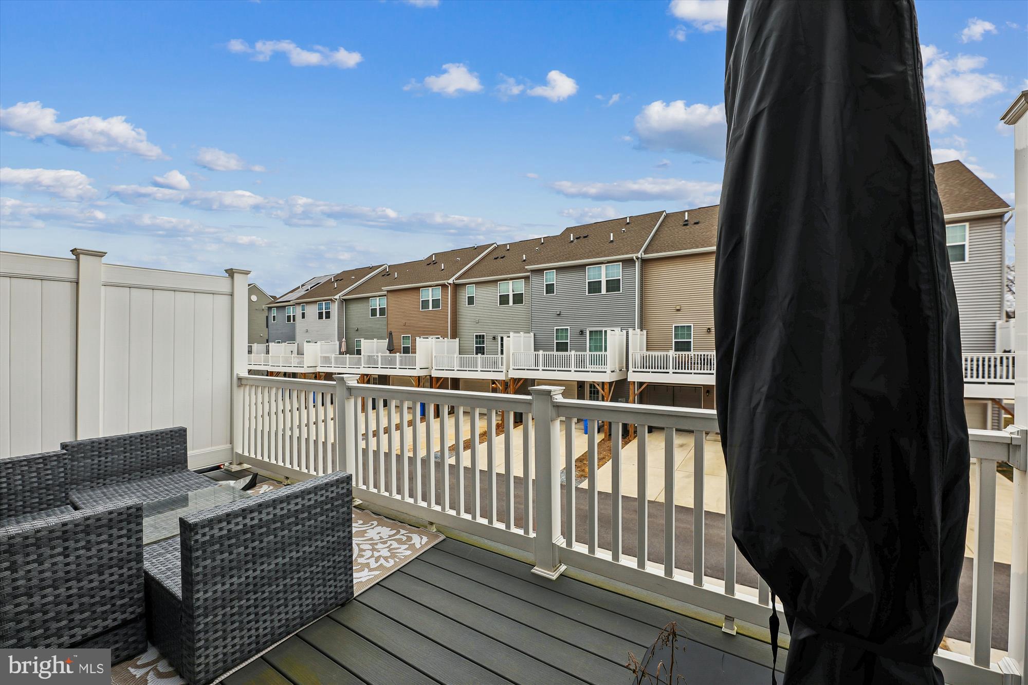 ANCHOR POINT - Residential