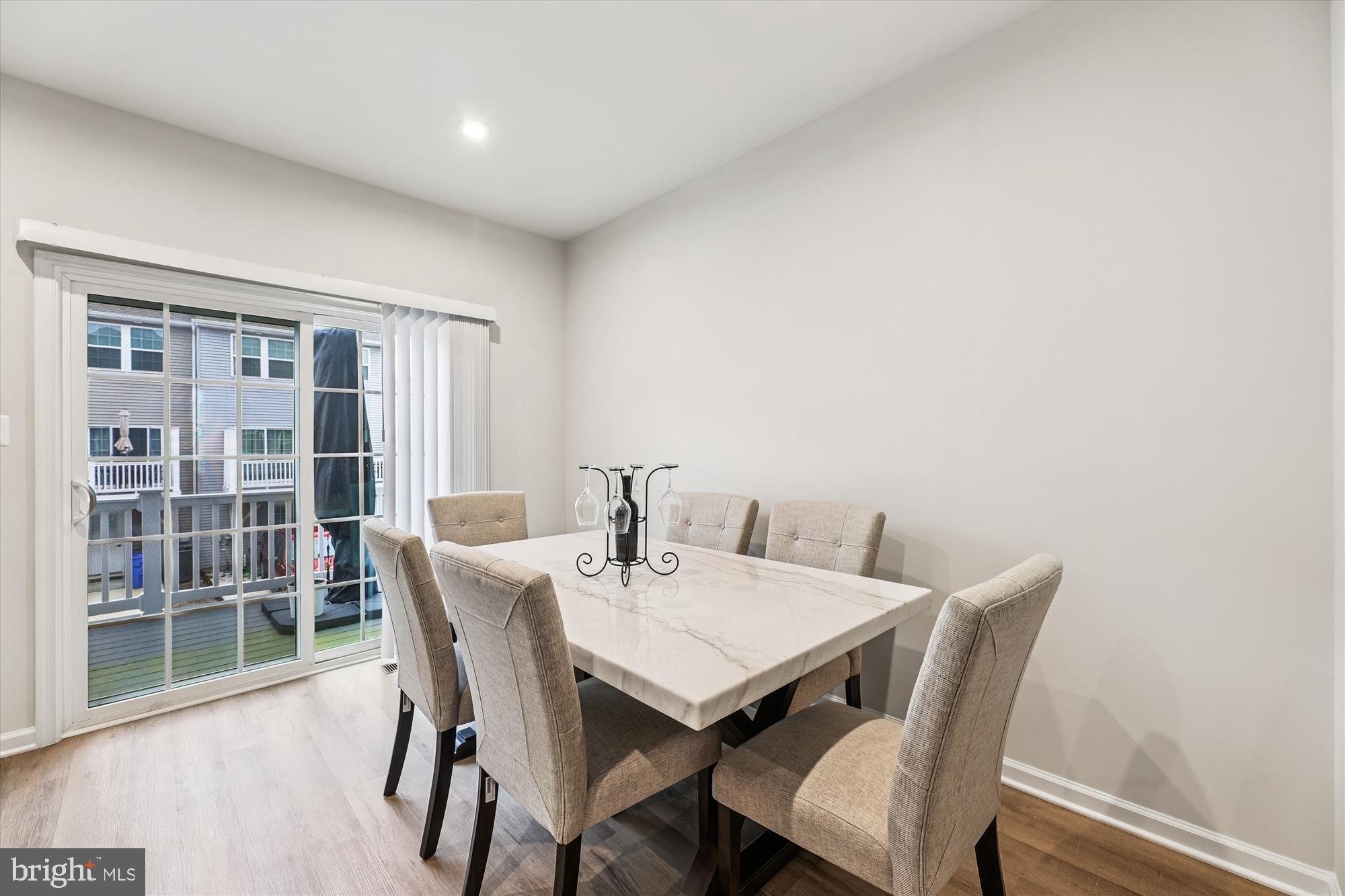 ANCHOR POINT - Residential