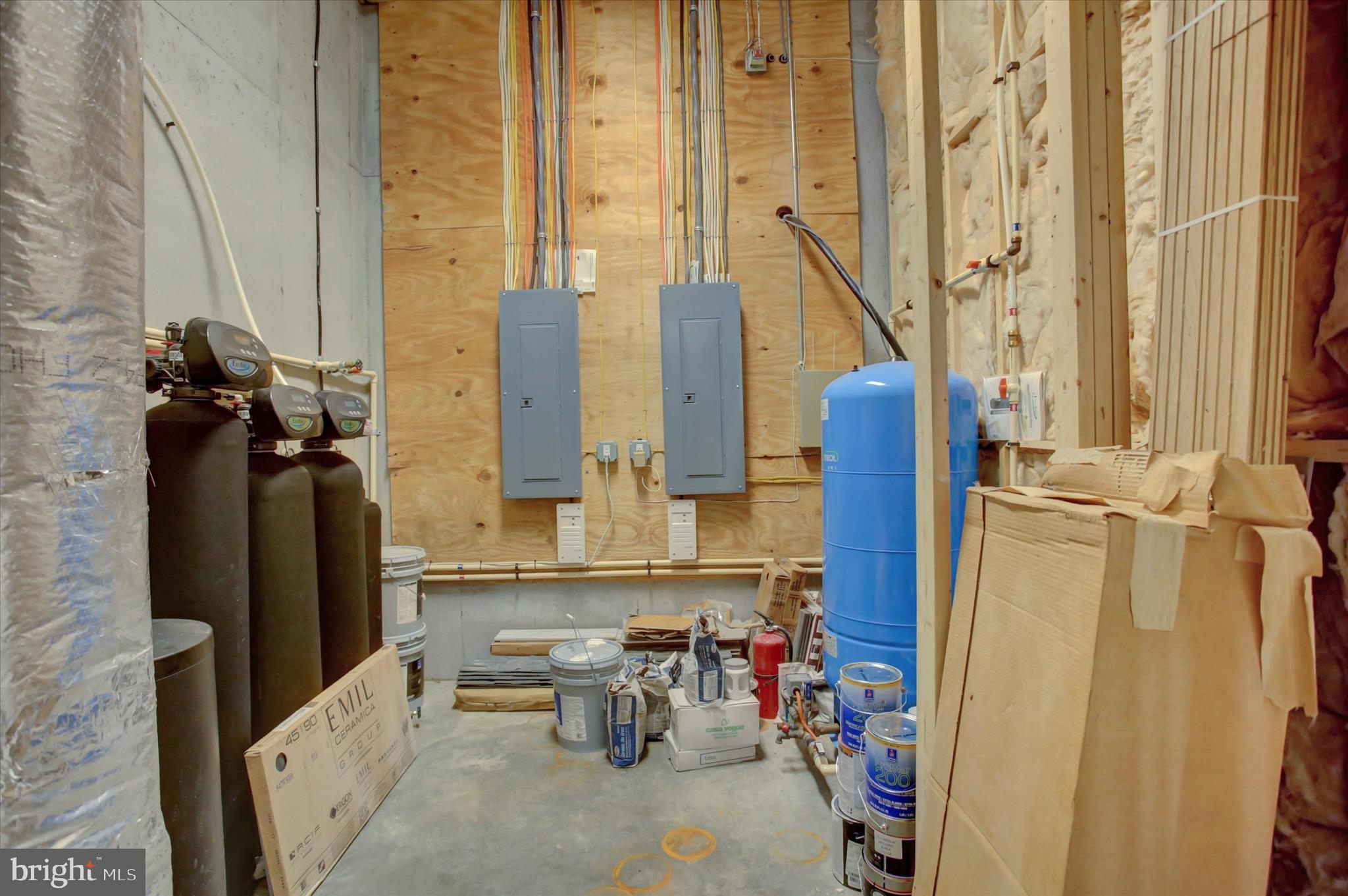 LENWOOD HEIGHTS - Residential