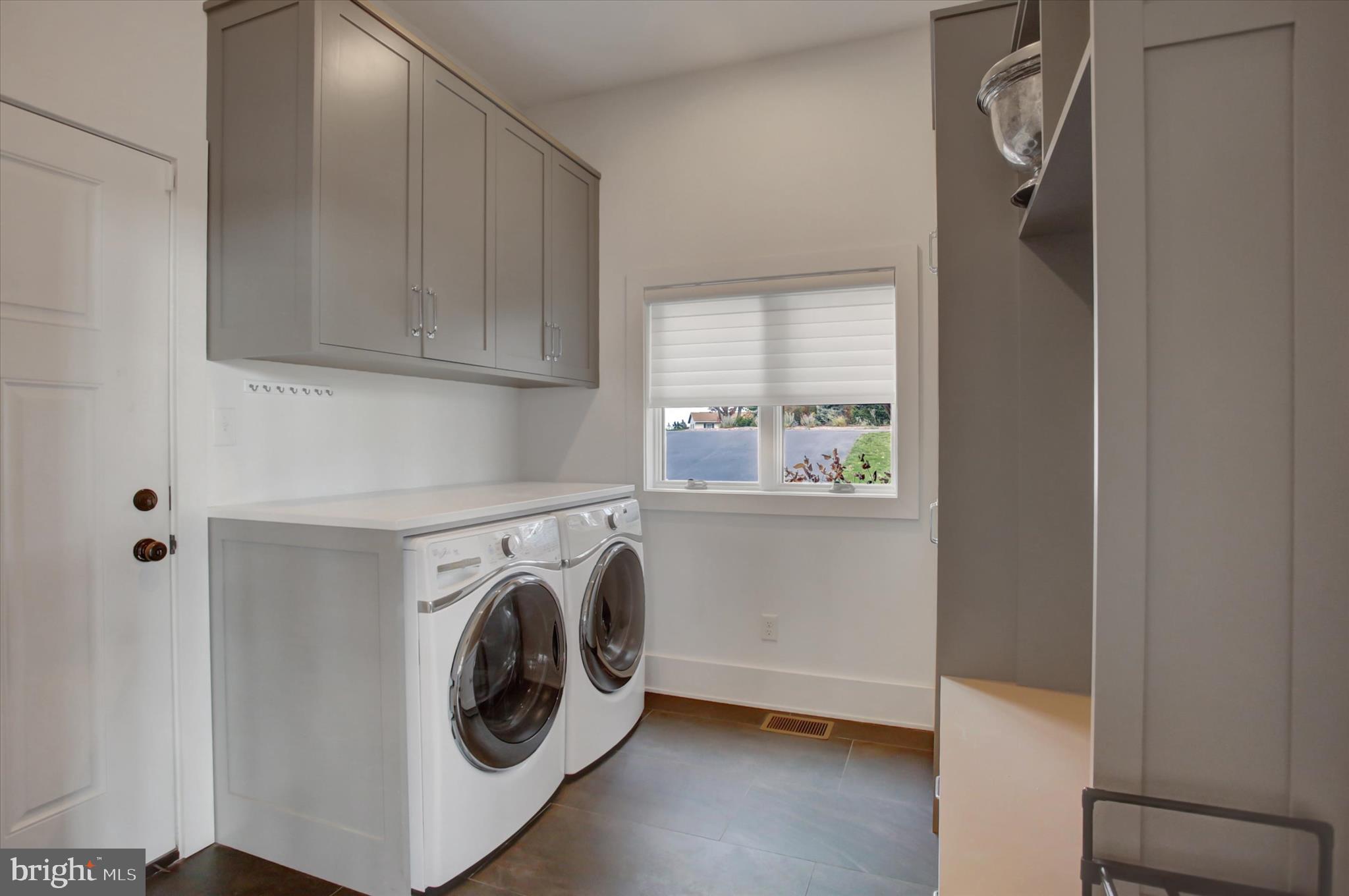 LENWOOD HEIGHTS - Residential