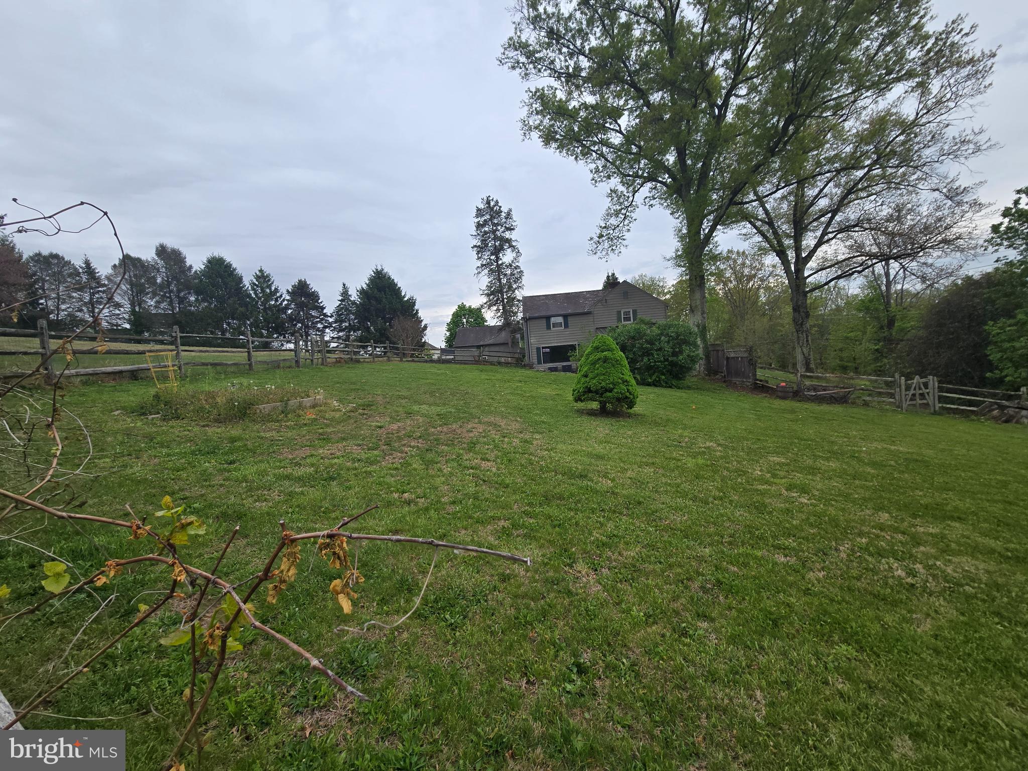 DOYLESTOWN - Residential