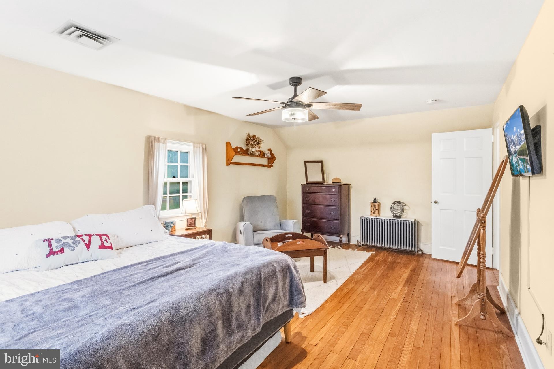 DOYLESTOWN - Residential