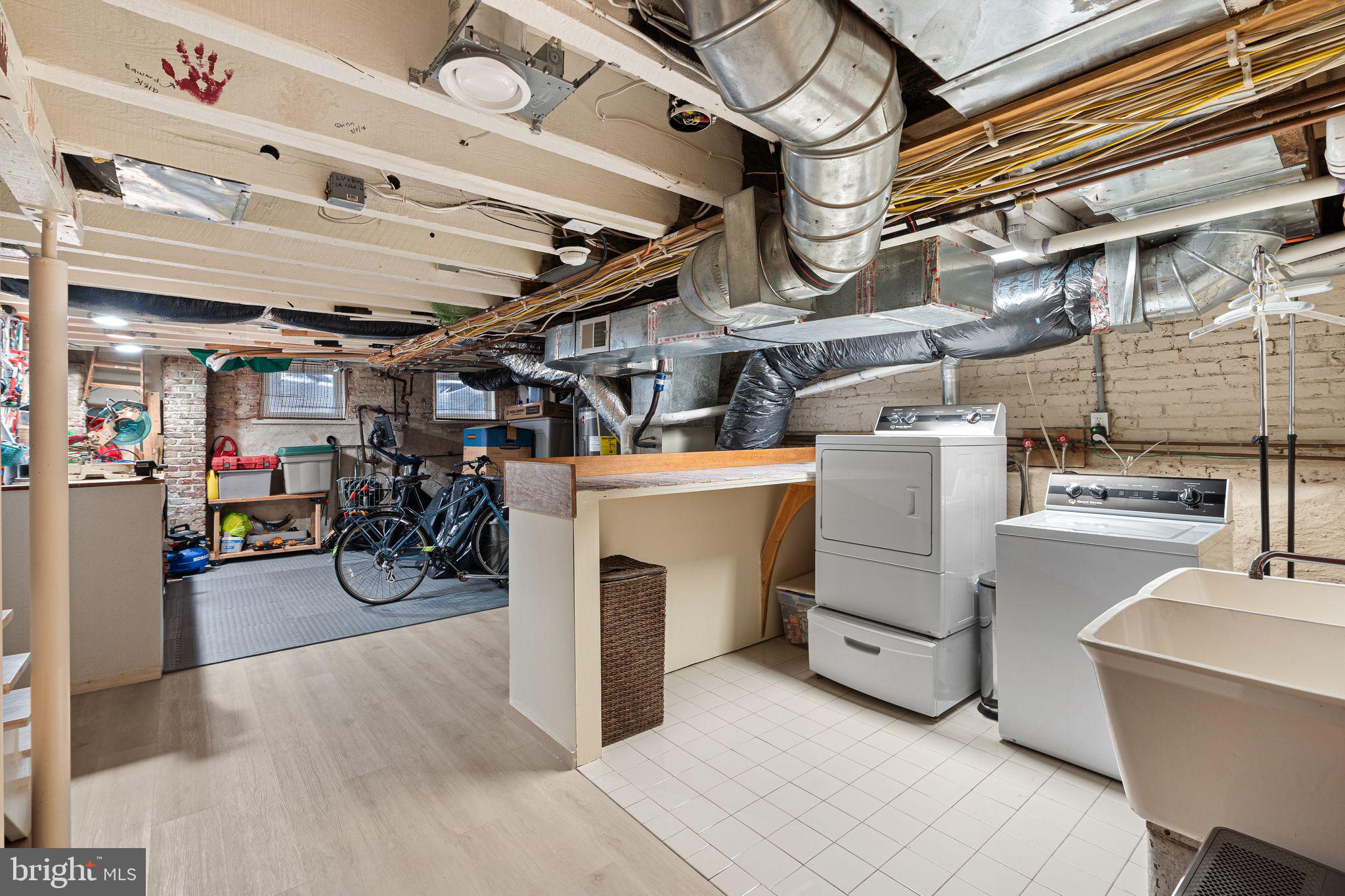 FRANCISVILLE - Residential