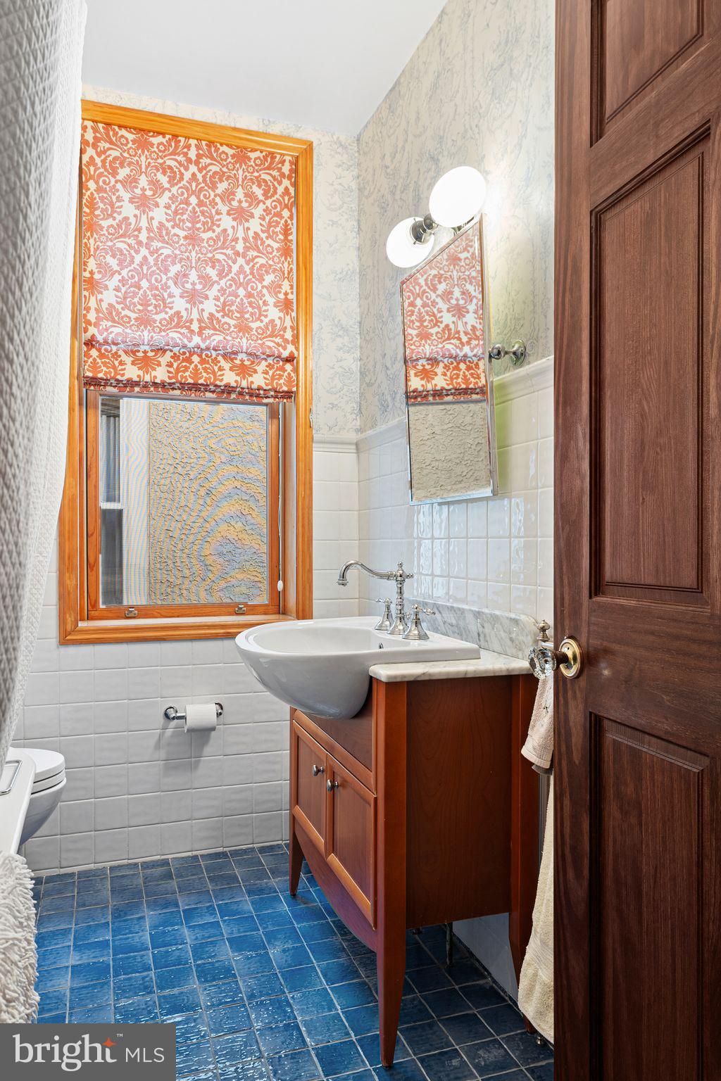 FRANCISVILLE - Residential