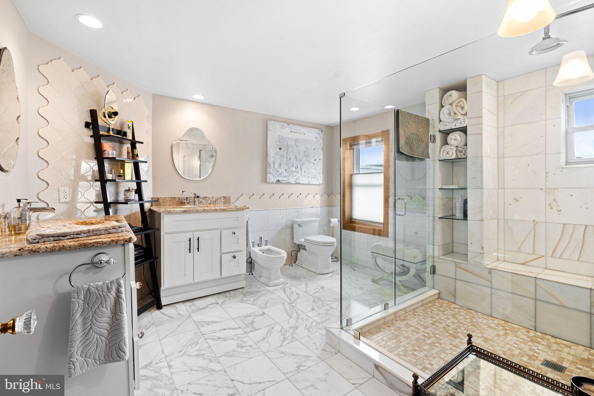 FRANCISVILLE - Residential