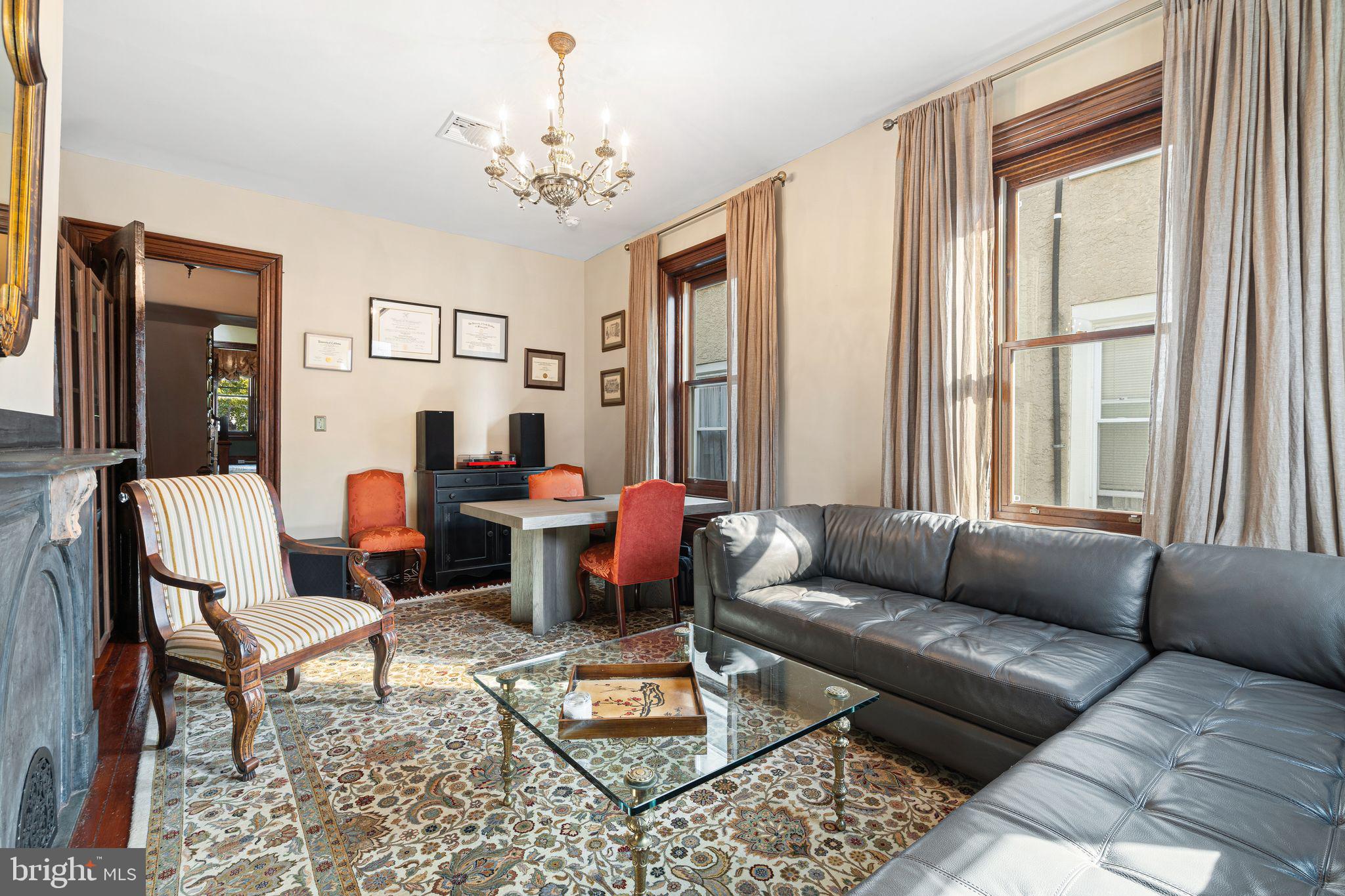 FRANCISVILLE - Residential