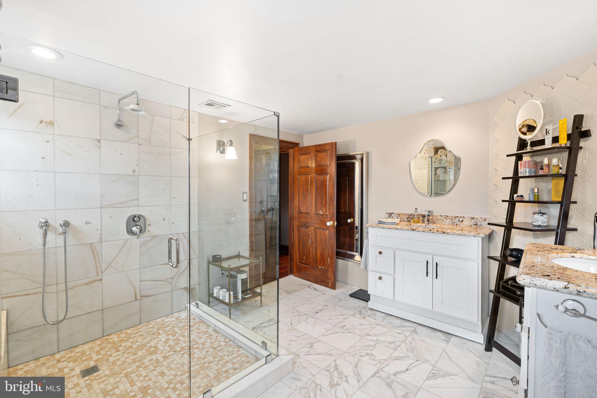 FRANCISVILLE - Residential