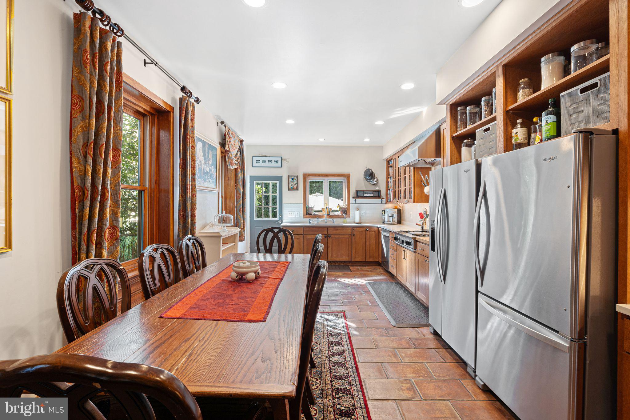 FRANCISVILLE - Residential