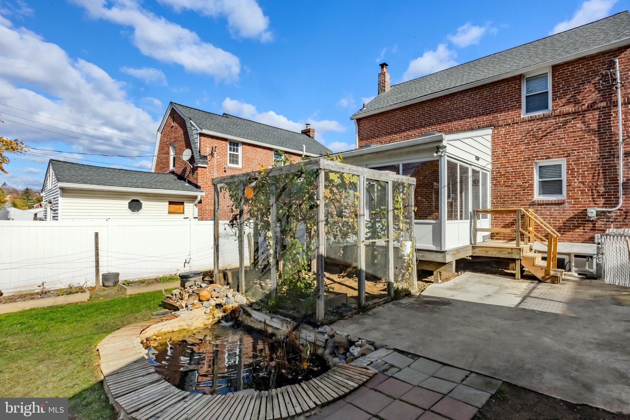 KIRKLYN - Residential